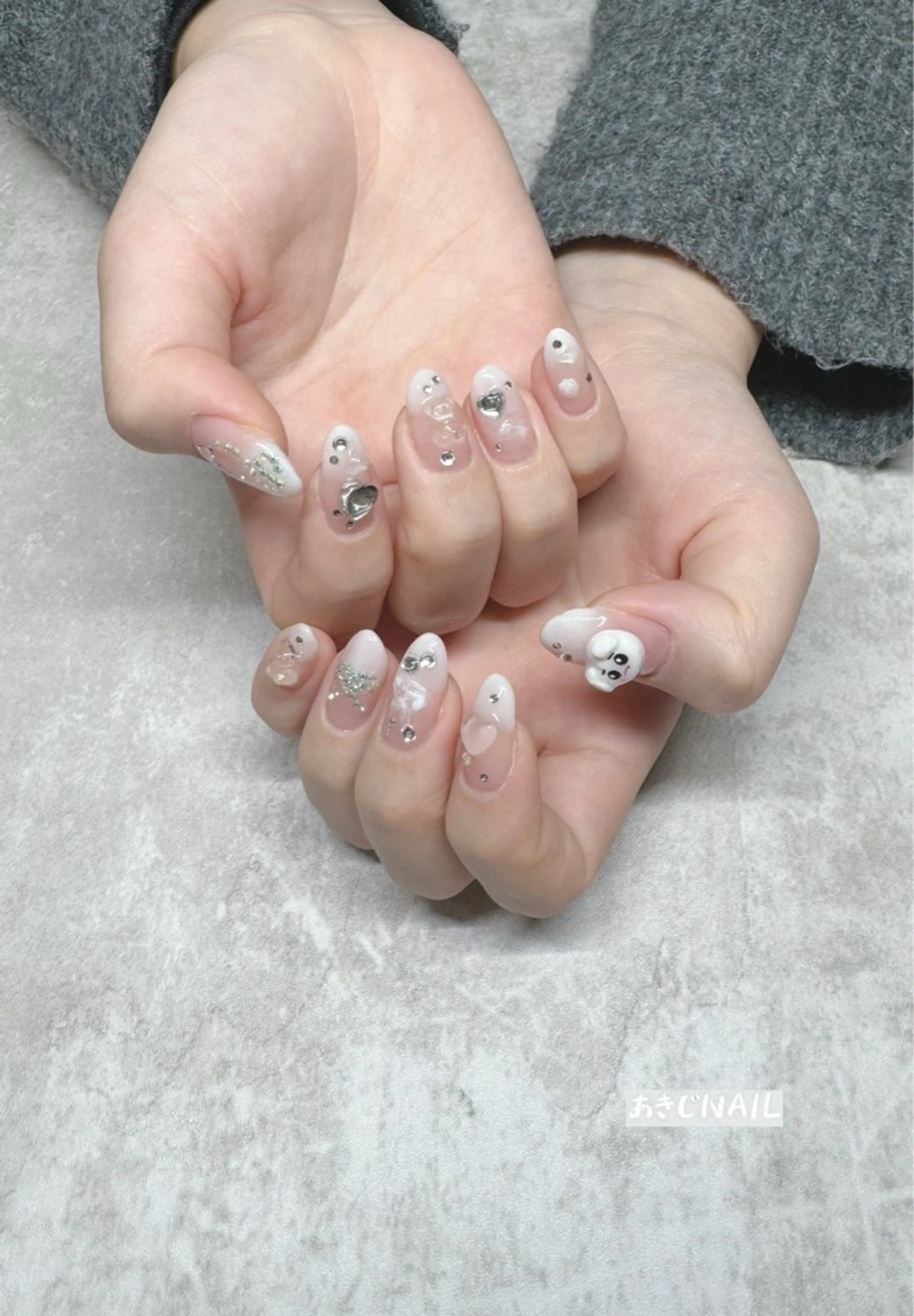 ネイル あきじ NAILのネイルデザイン