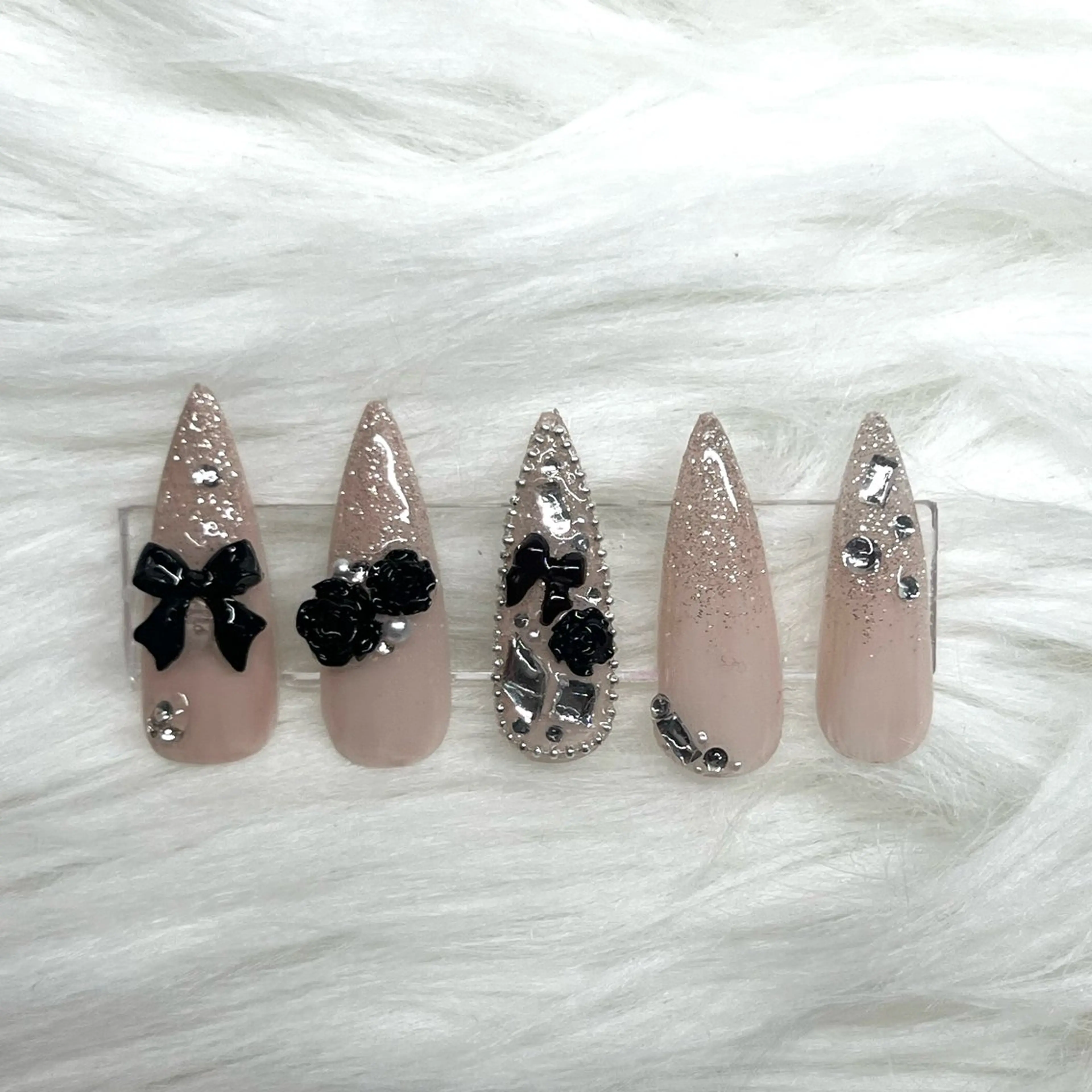 ネイル ハンドネイル MOMOKA ★池袋nailのネイルデザイン