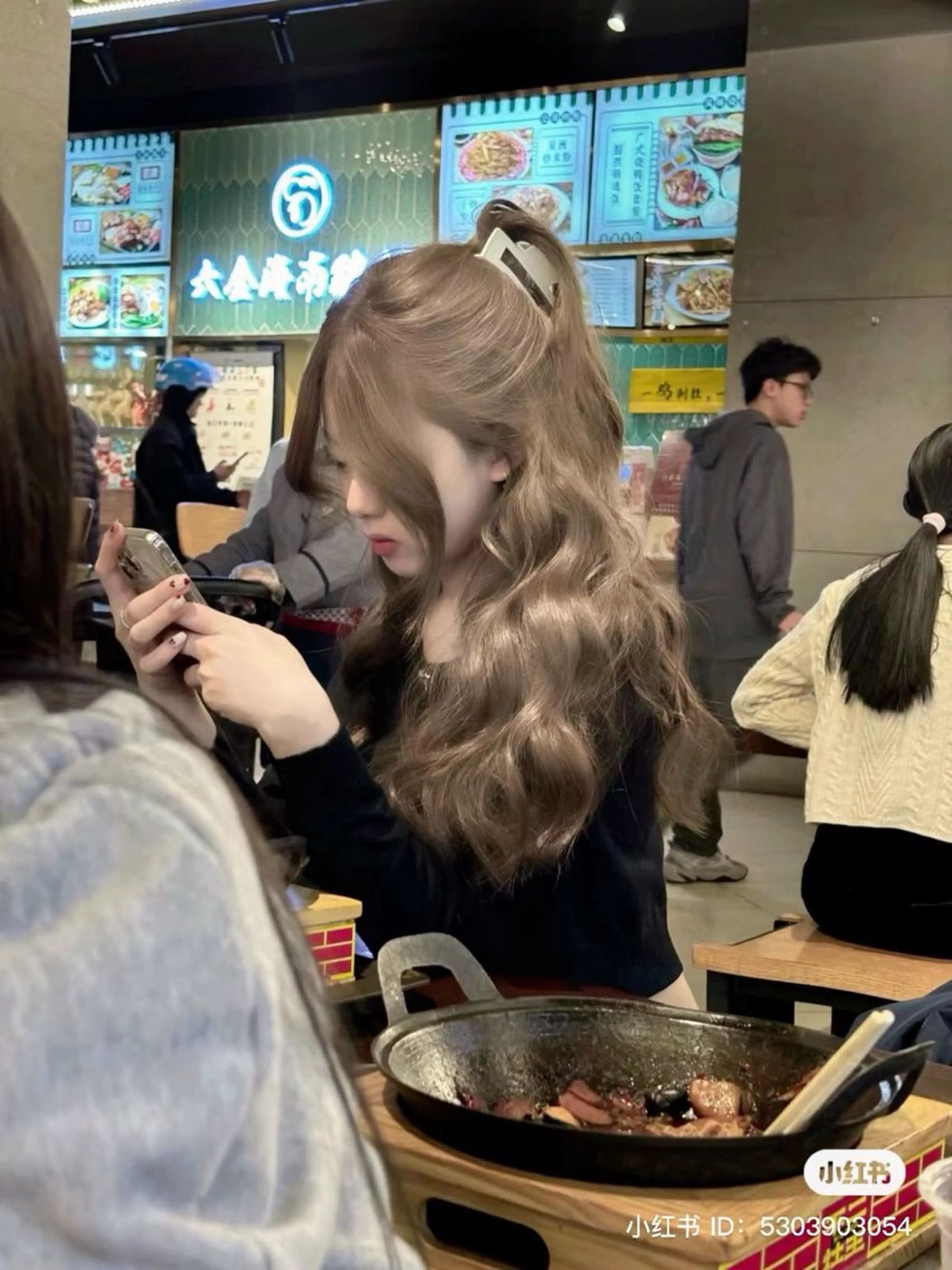 カラー カット ヘアカラー トリートメント ヘアセット 透明感うる艶カラー 🤍MANAMIのヘアスタイル