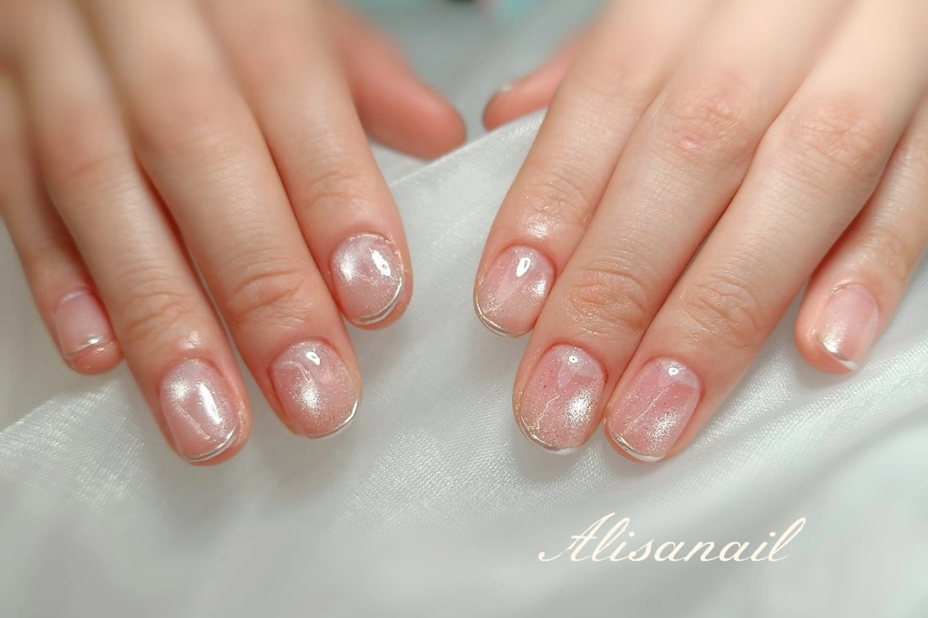 ネイル フレンチネイル マグネットネイル ミラーネイル エ ンのネイルデザイン