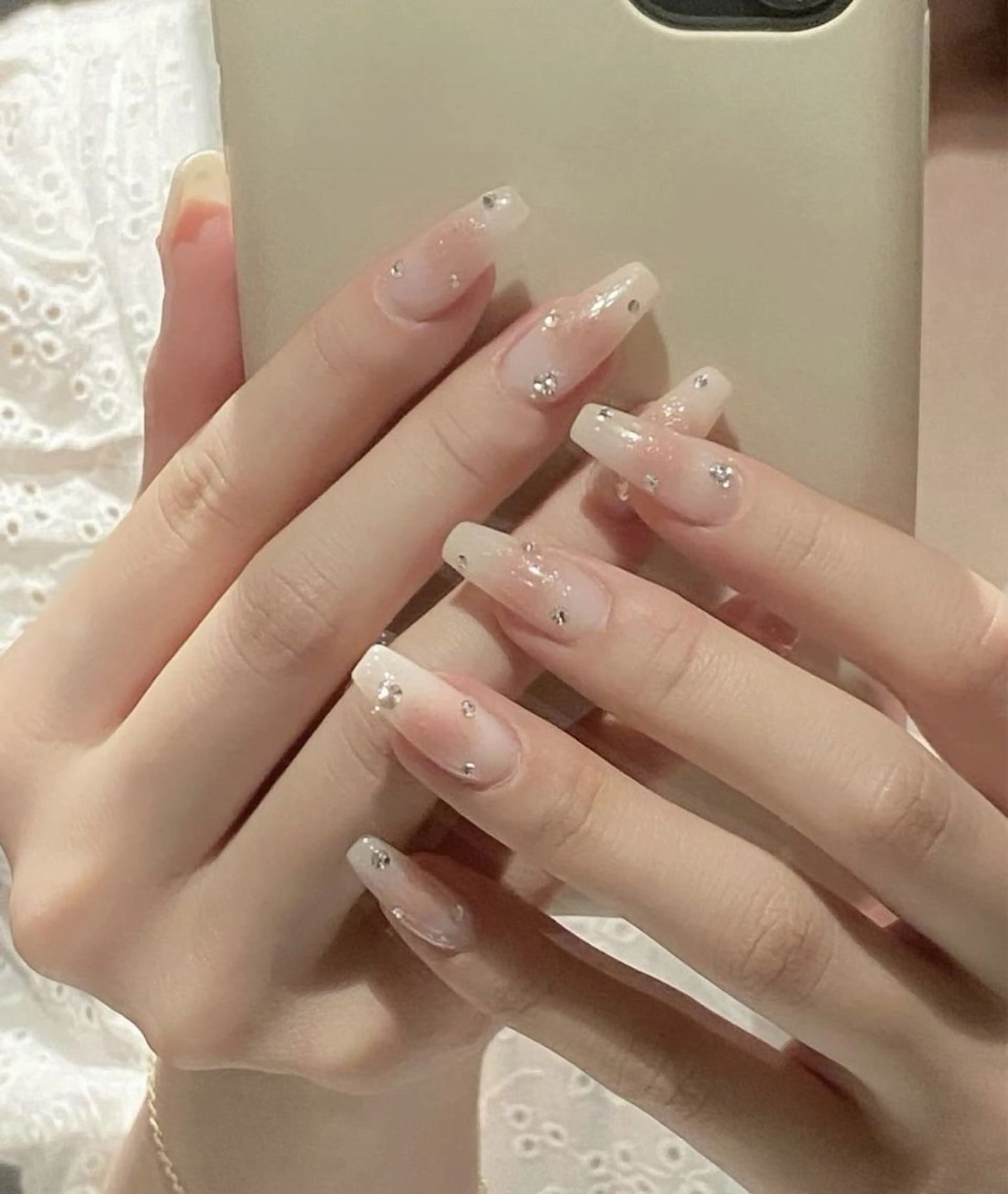 ネイル チークネイル フレンチネイル グラデーション 韓国ネイル マグネットネイル Hana Nailのネイルデザイン