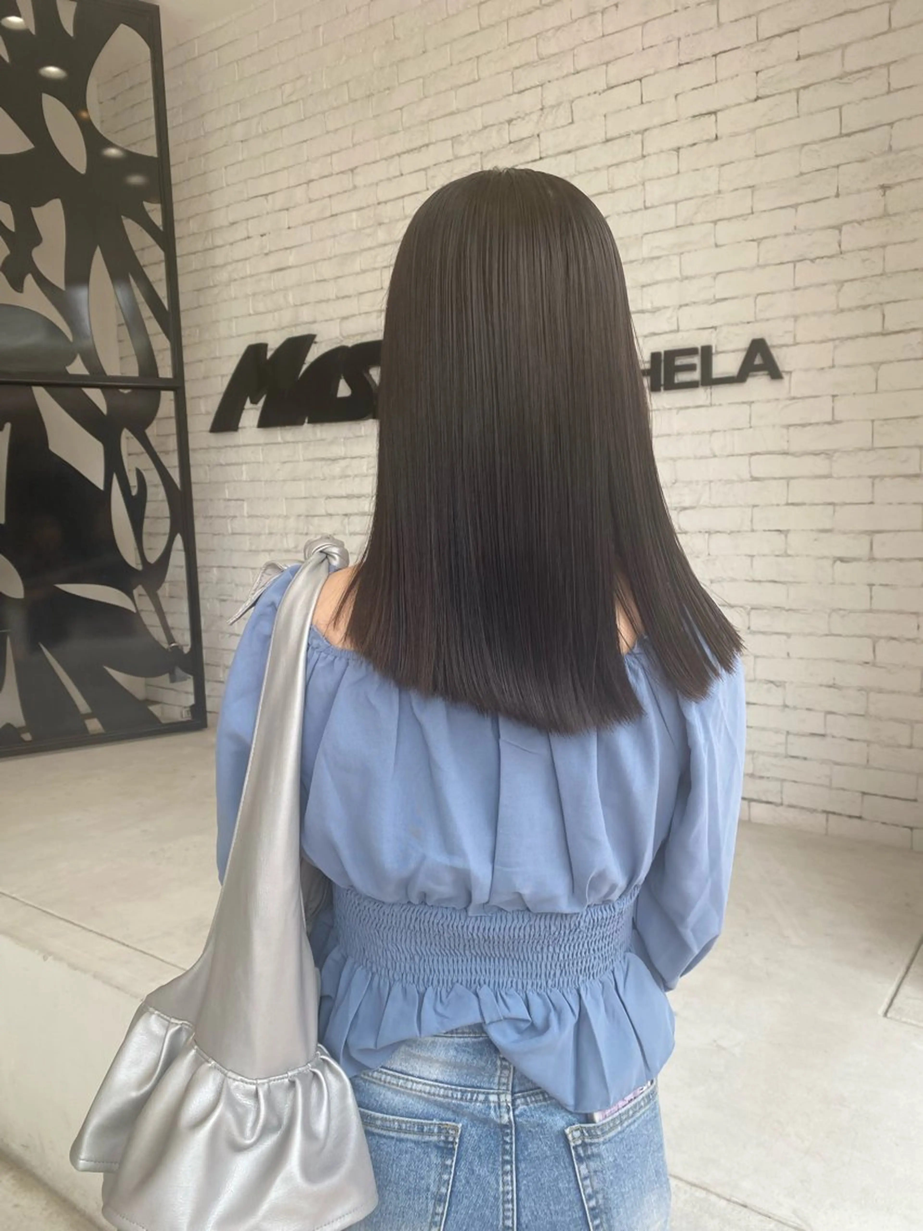 カラー ゆいな/大阪🎀 透明感カラー😳🫧のヘアスタイル