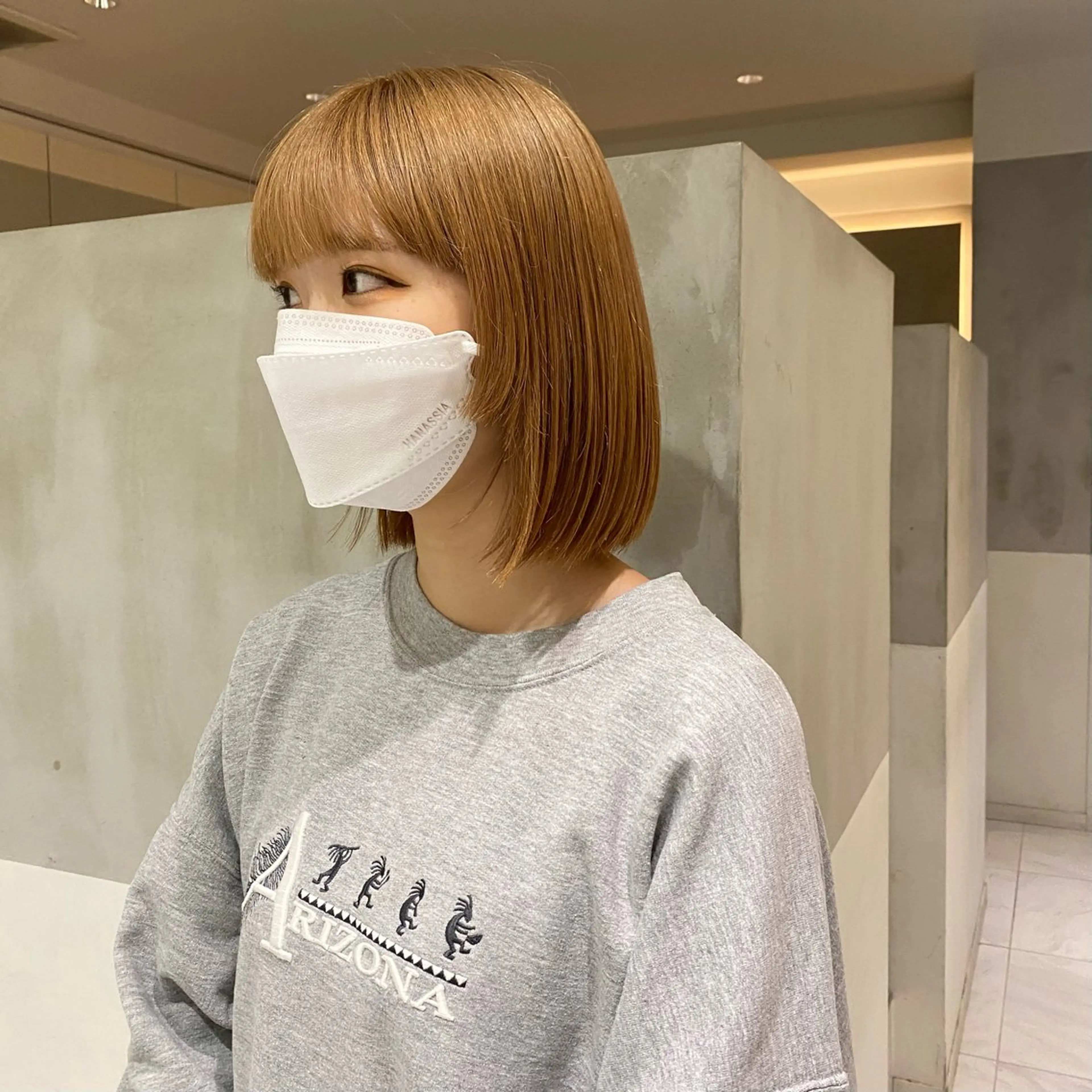 ショート カラー ブリーチ ヘアカラー 艶感/ナチュラル 🌿マアヤのヘアスタイル