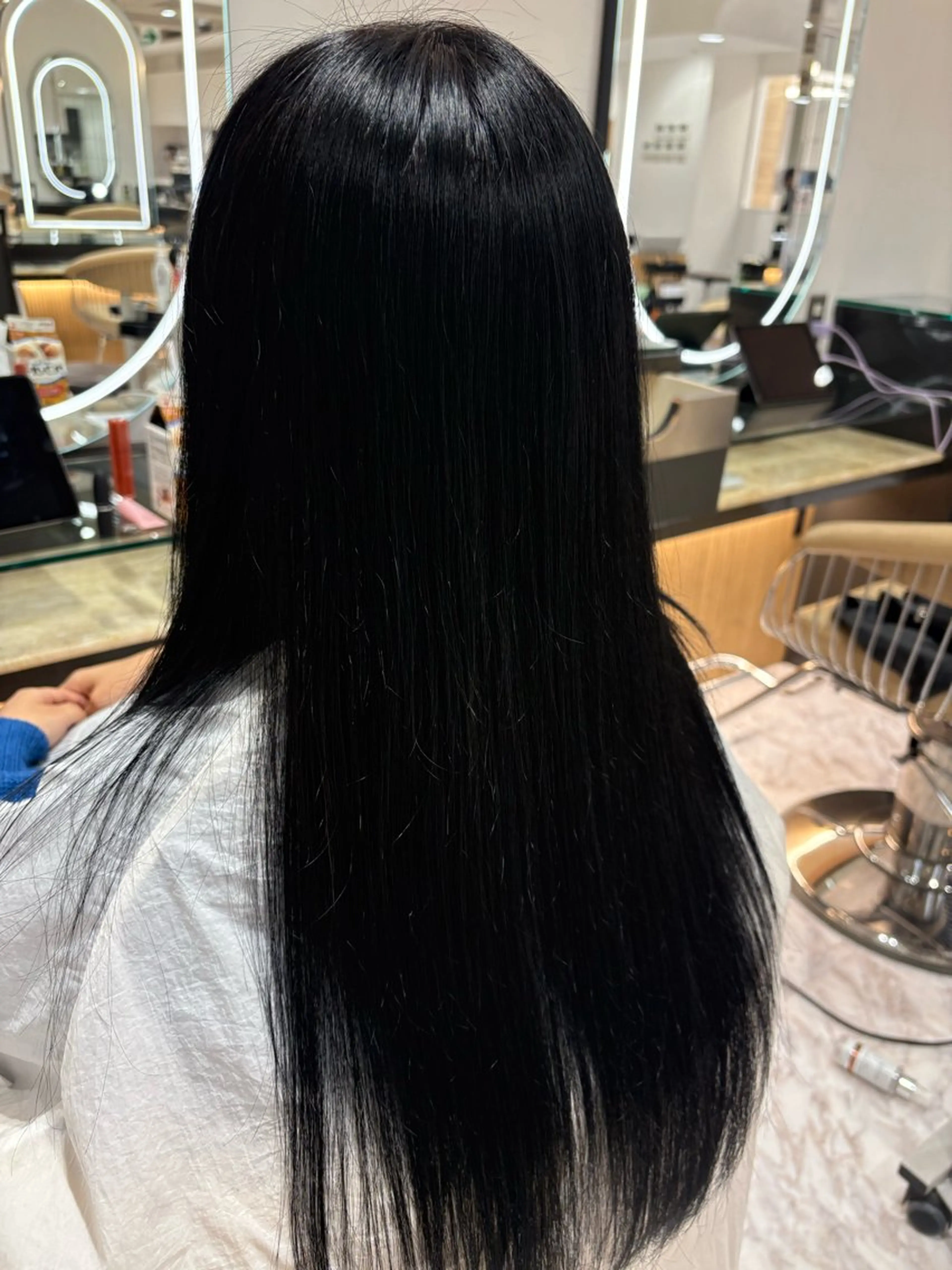 ロング ヘアカラー 篠田 健太郎のヘアスタイル