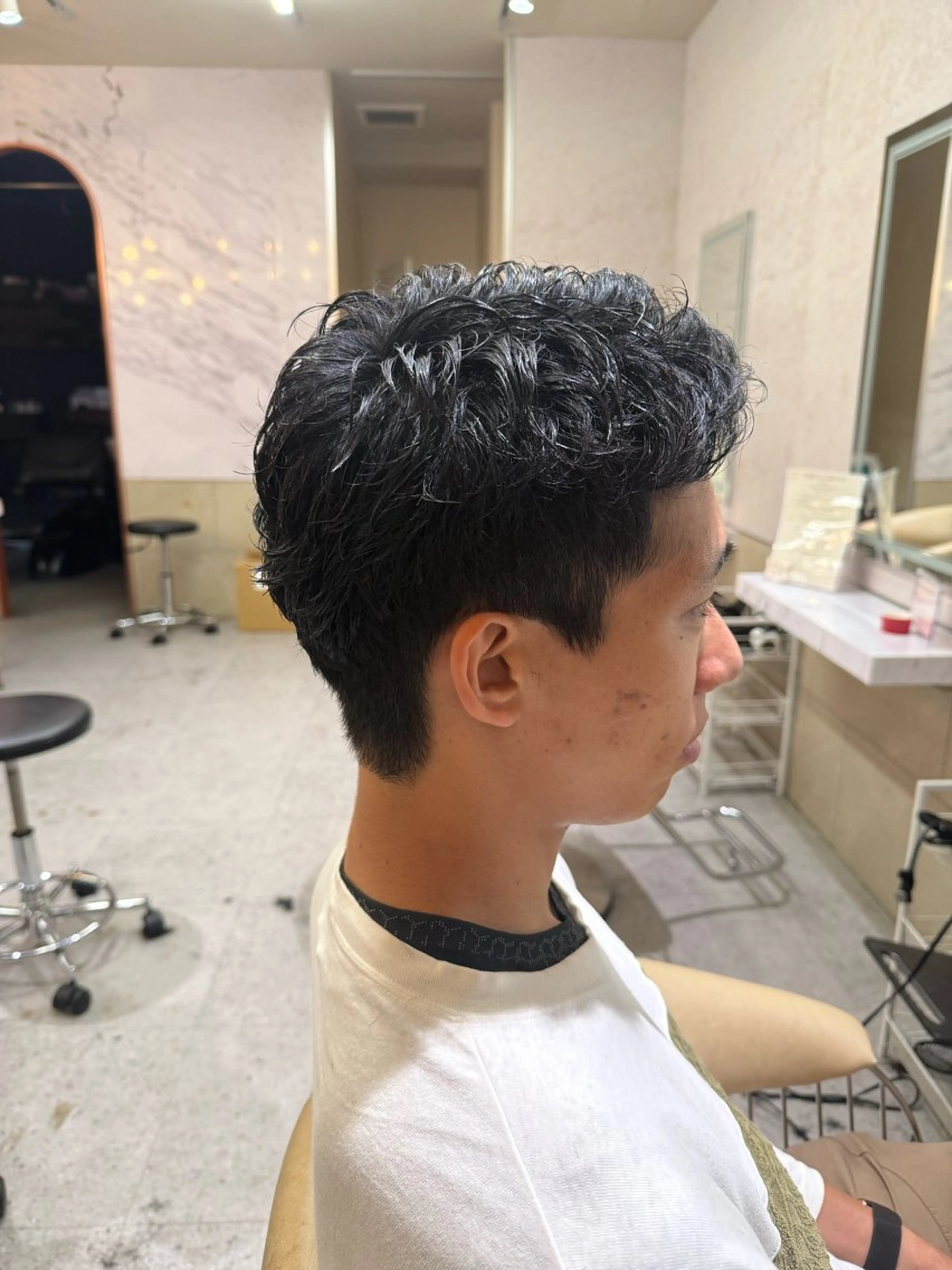 メンズ メンズパーマ 刈り上げ カット 🔥ユウト🔥メンズ 特化/赤み消しカラーのヘアスタイル