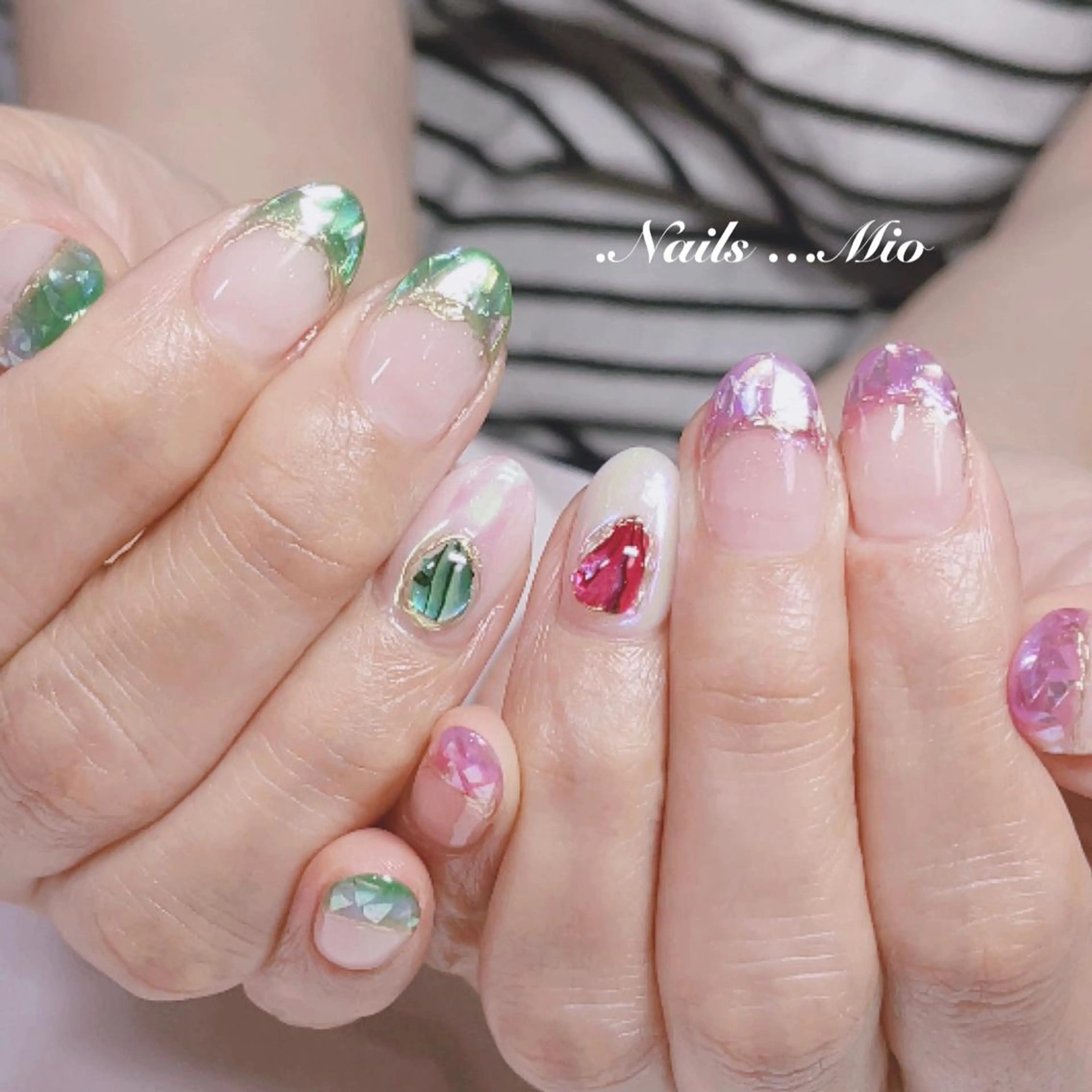 ネイル フレンチネイル ガラスフレンチ .Nails Mio 赤羽西ネイルサロンのネイルデザイン