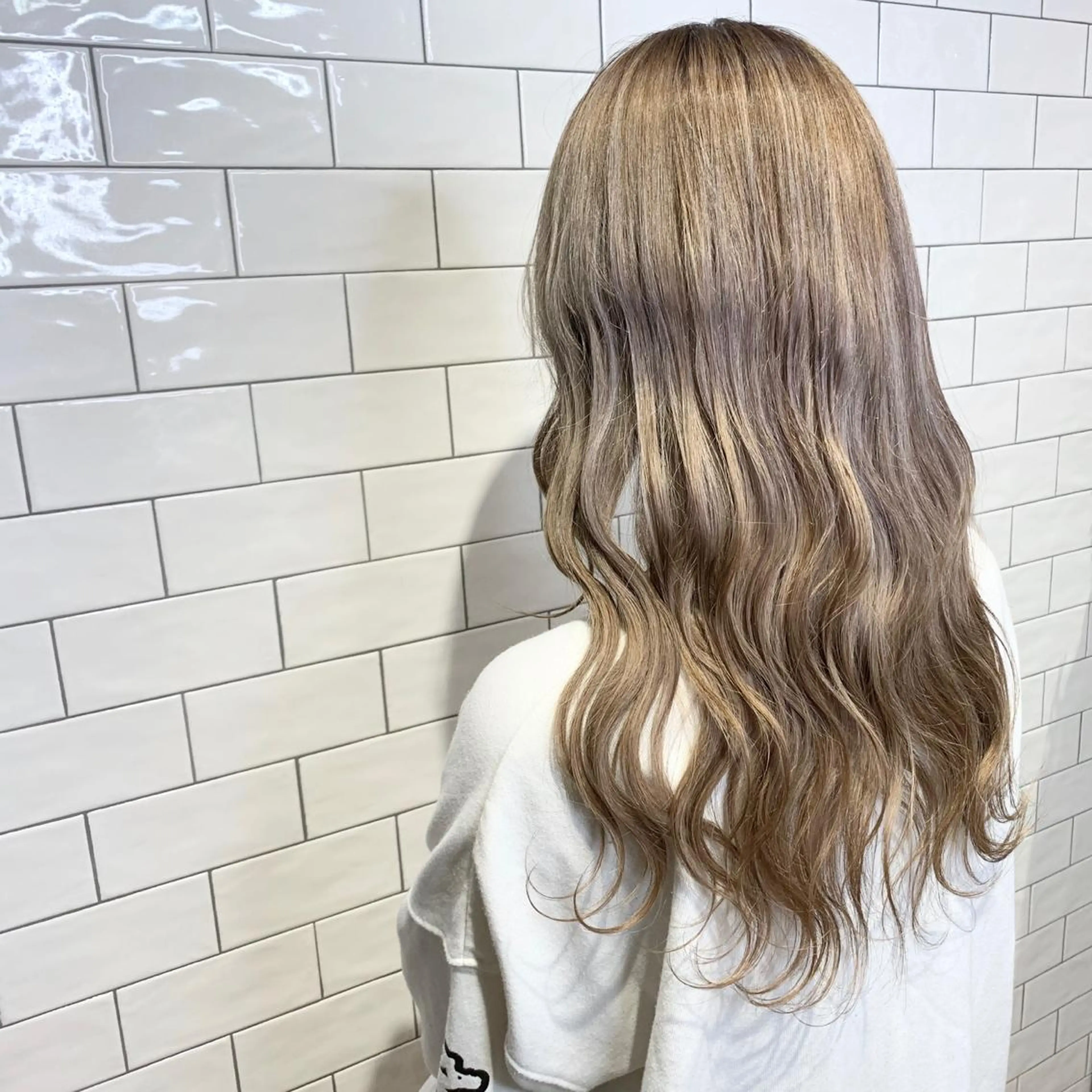 ロング カラー ハイライトカラー ハイライト トリートメント 原山 直人のヘアスタイル