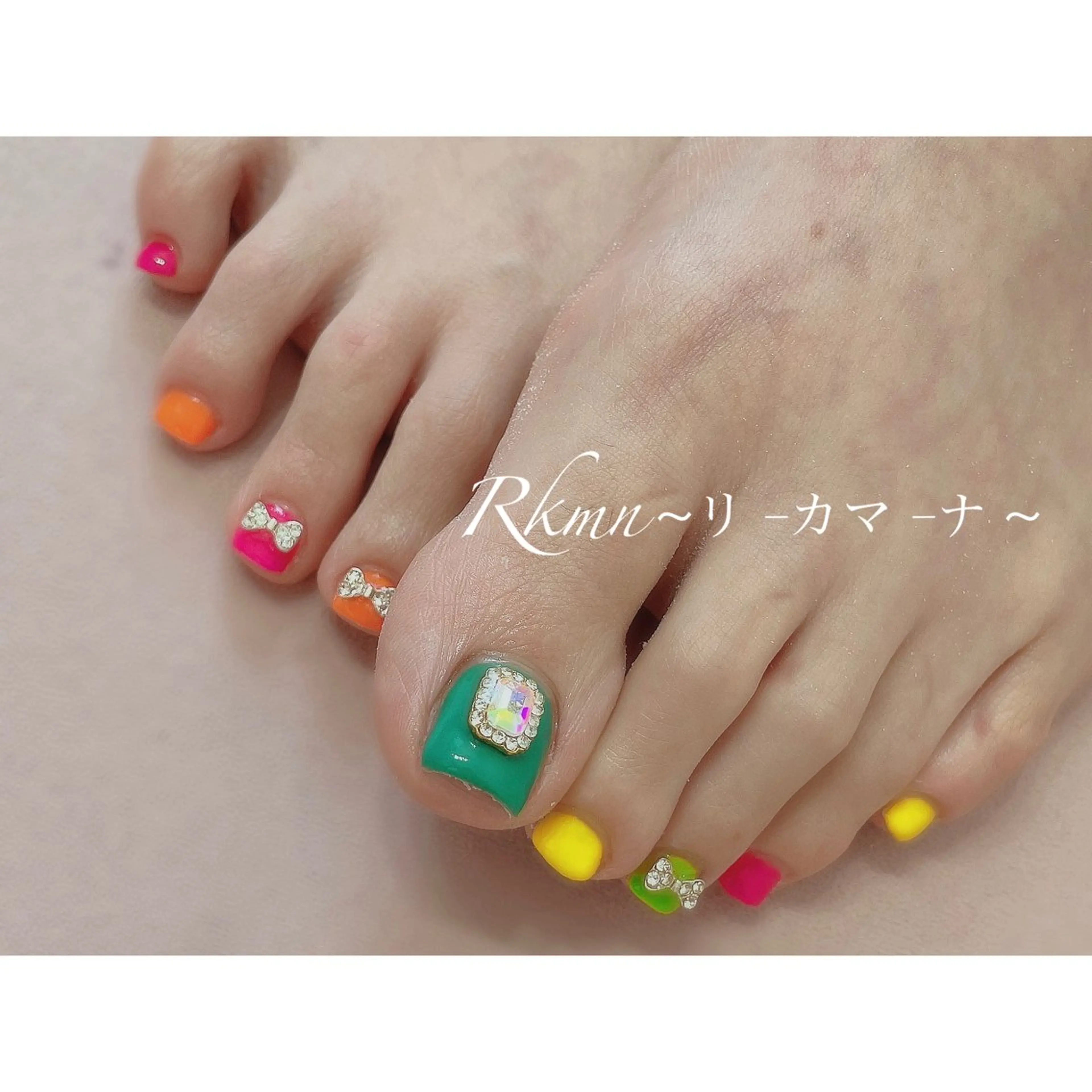 ネイル アートネイル フットネイル リボン 春ネイル ハンドネイル フットネイル ハンドケア Rkmn ~リ-カマ-ナ~のネイルデザイン