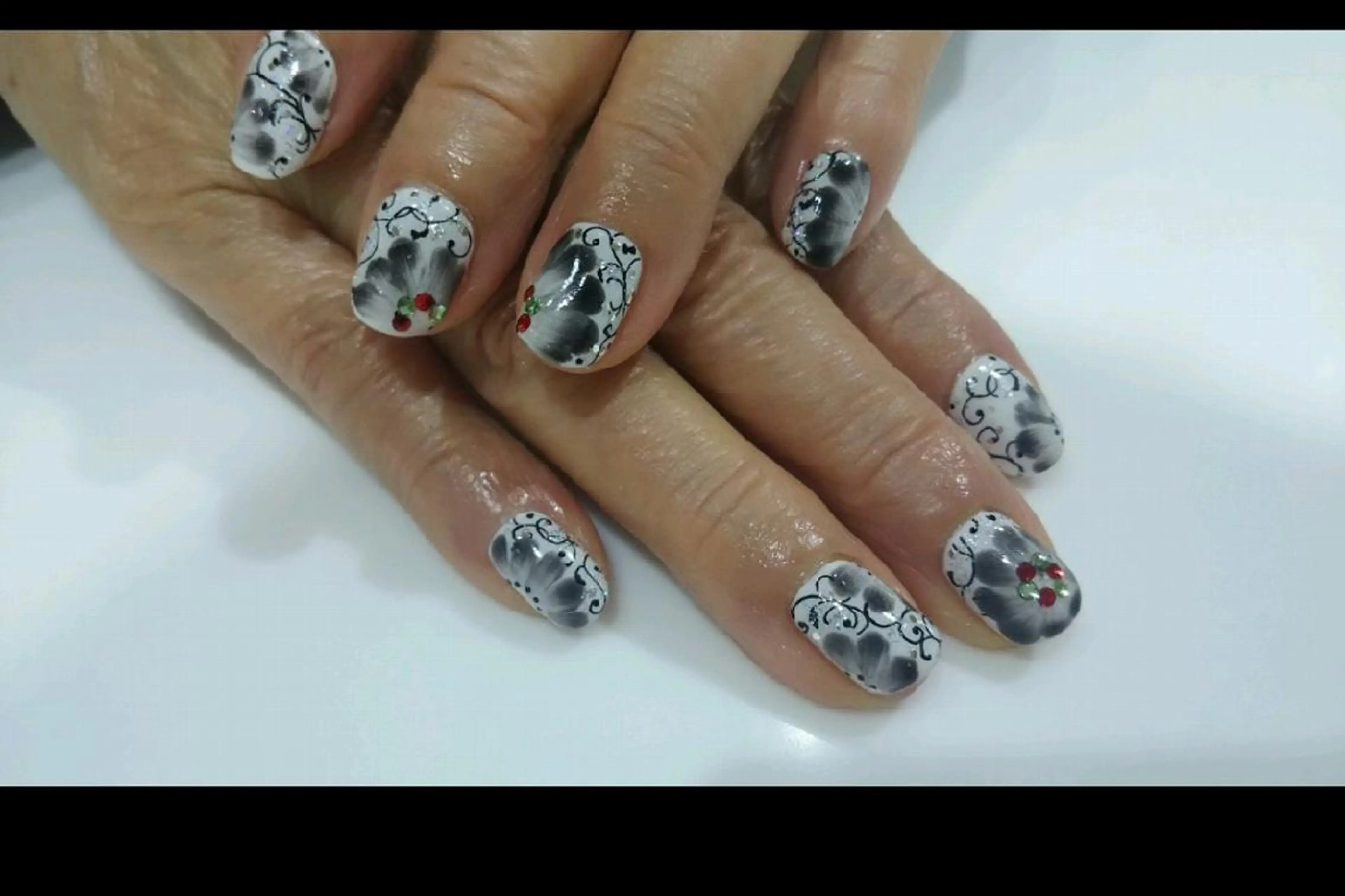ネイル ハンドネイル NAIL_ROOM Rのネイルデザイン
