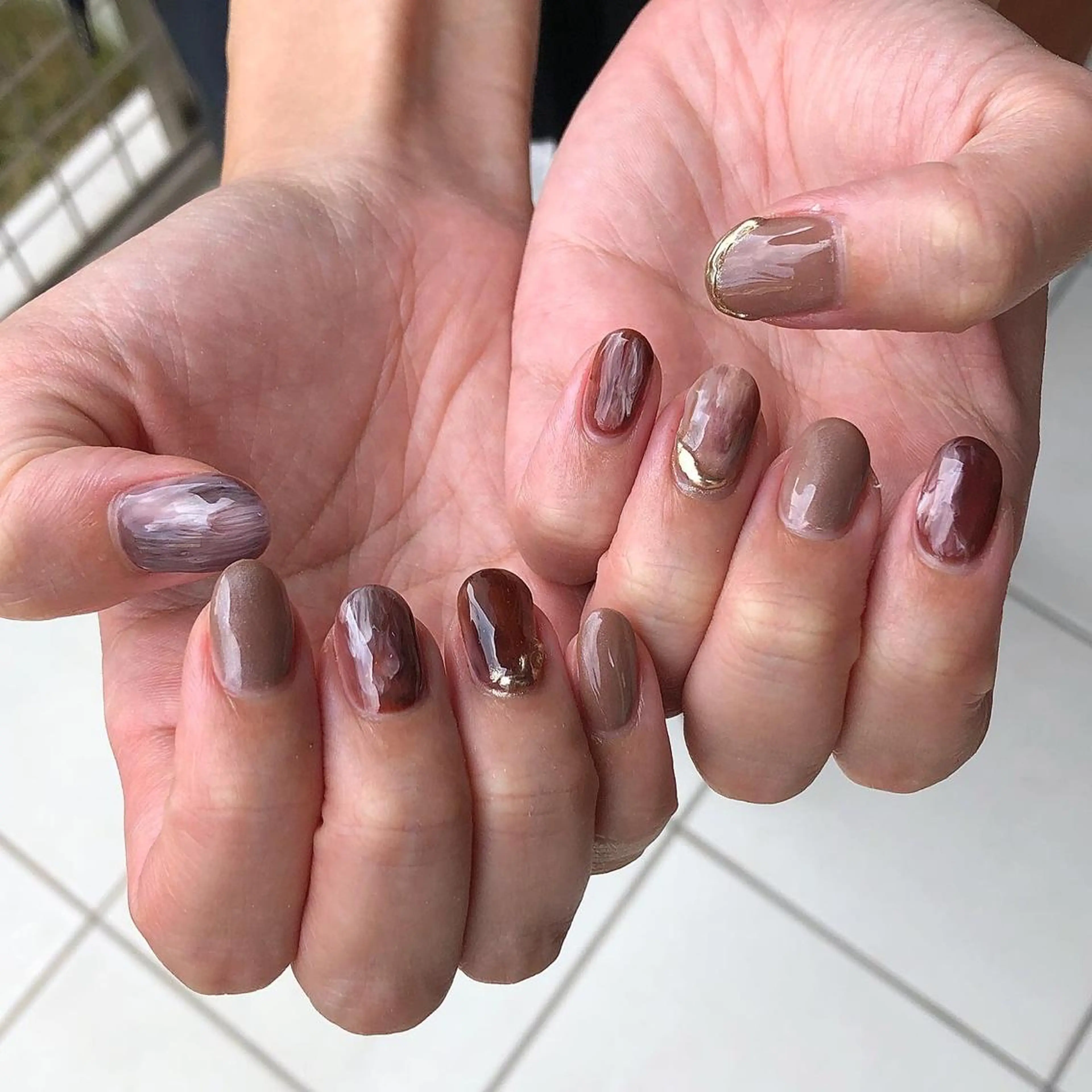 ネイル ハンドネイル émus nail Mamiのネイルデザイン