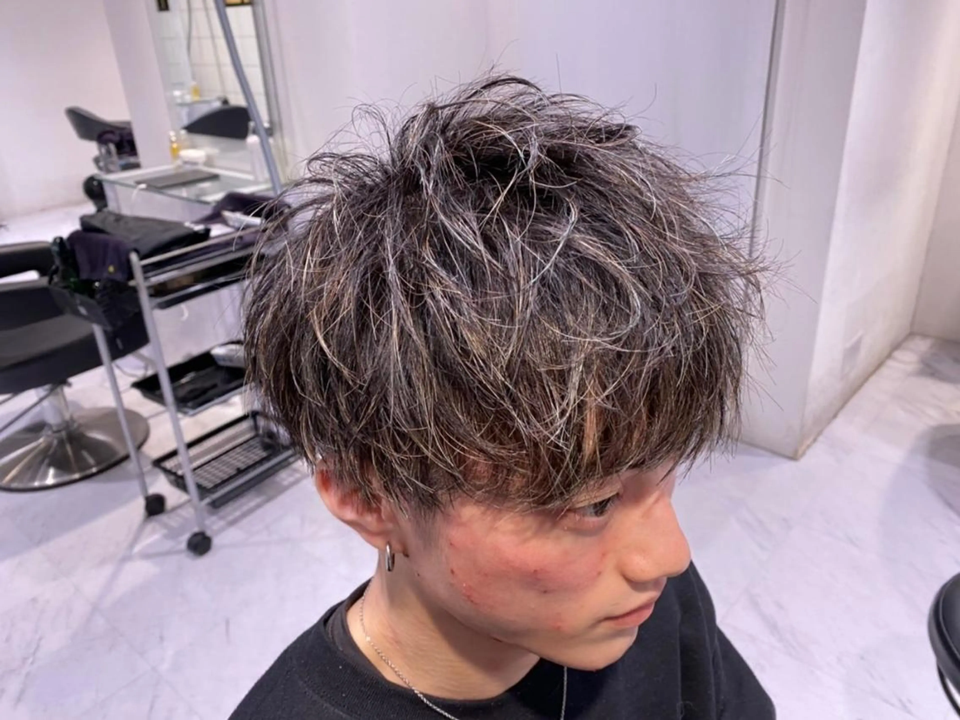 メンズ ヘアカラー トリートメント 透明感・トレンドヘア 🫧齋藤拓未🫧のヘアスタイル