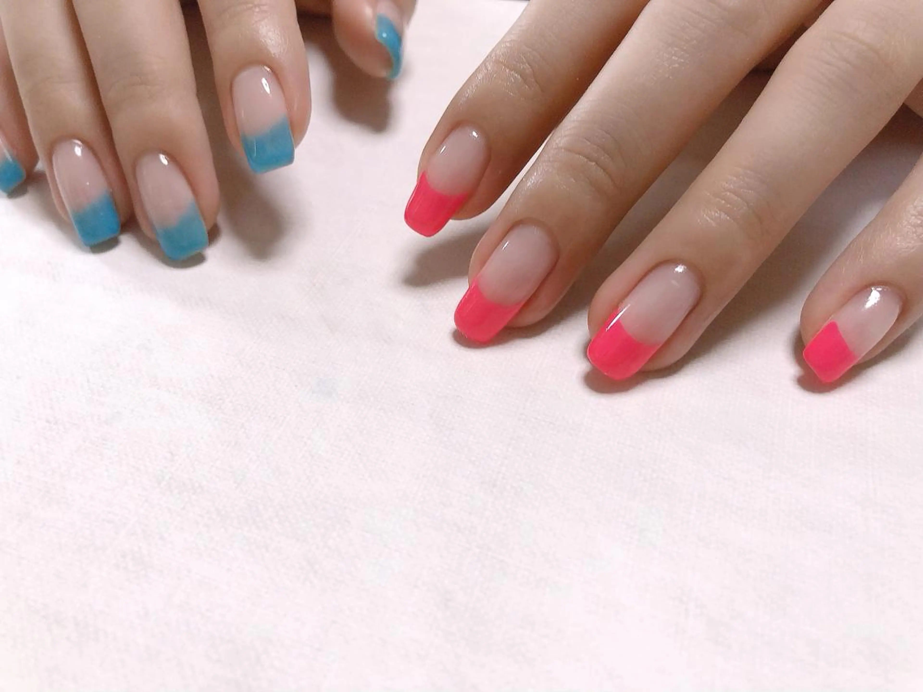 ネイル フレンチネイル ロングネイル ミディアムネイル ハンドネイル フットネイル mano nella manoのネイルデザイン