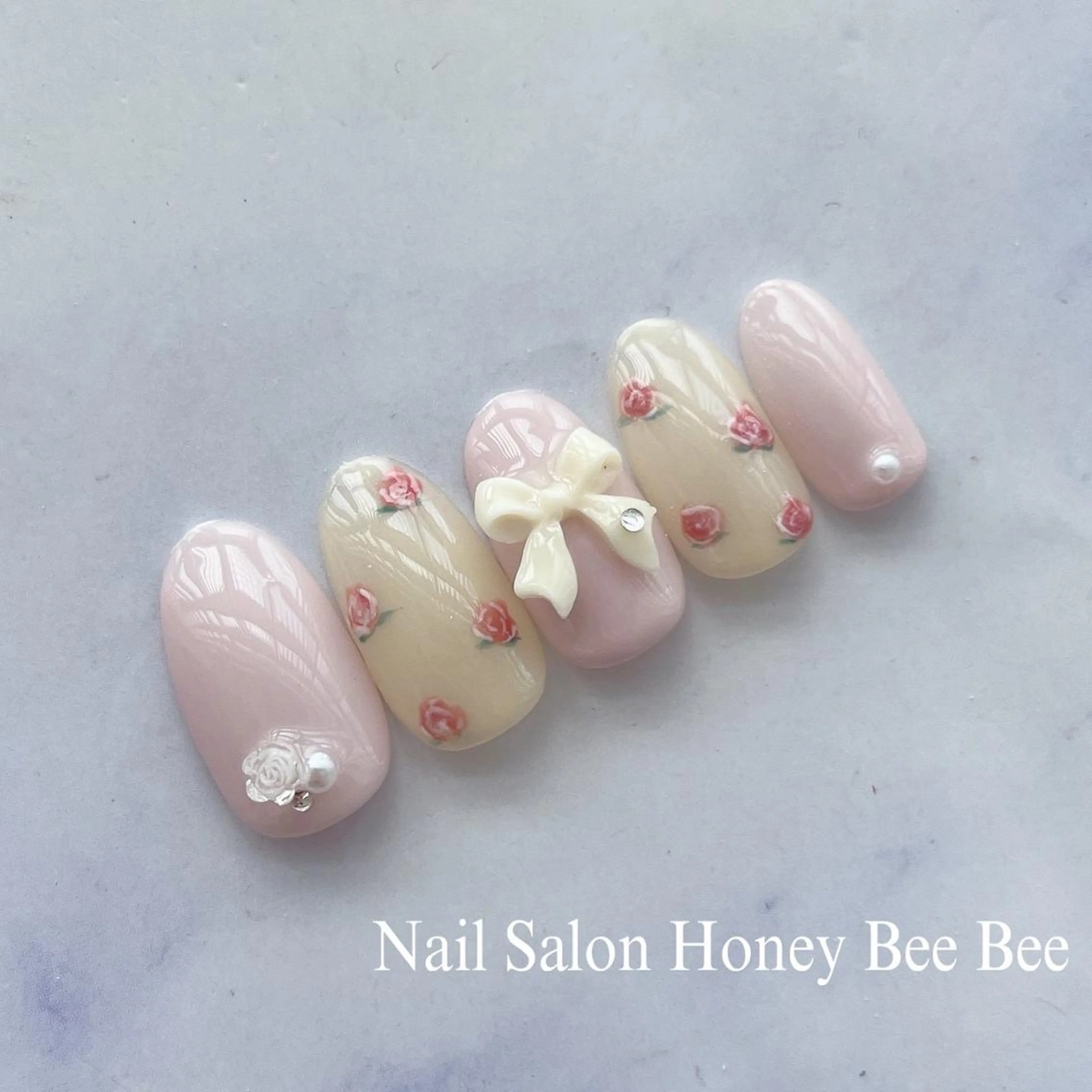ネイル Nail salon Honey Beeのネイルデザイン
