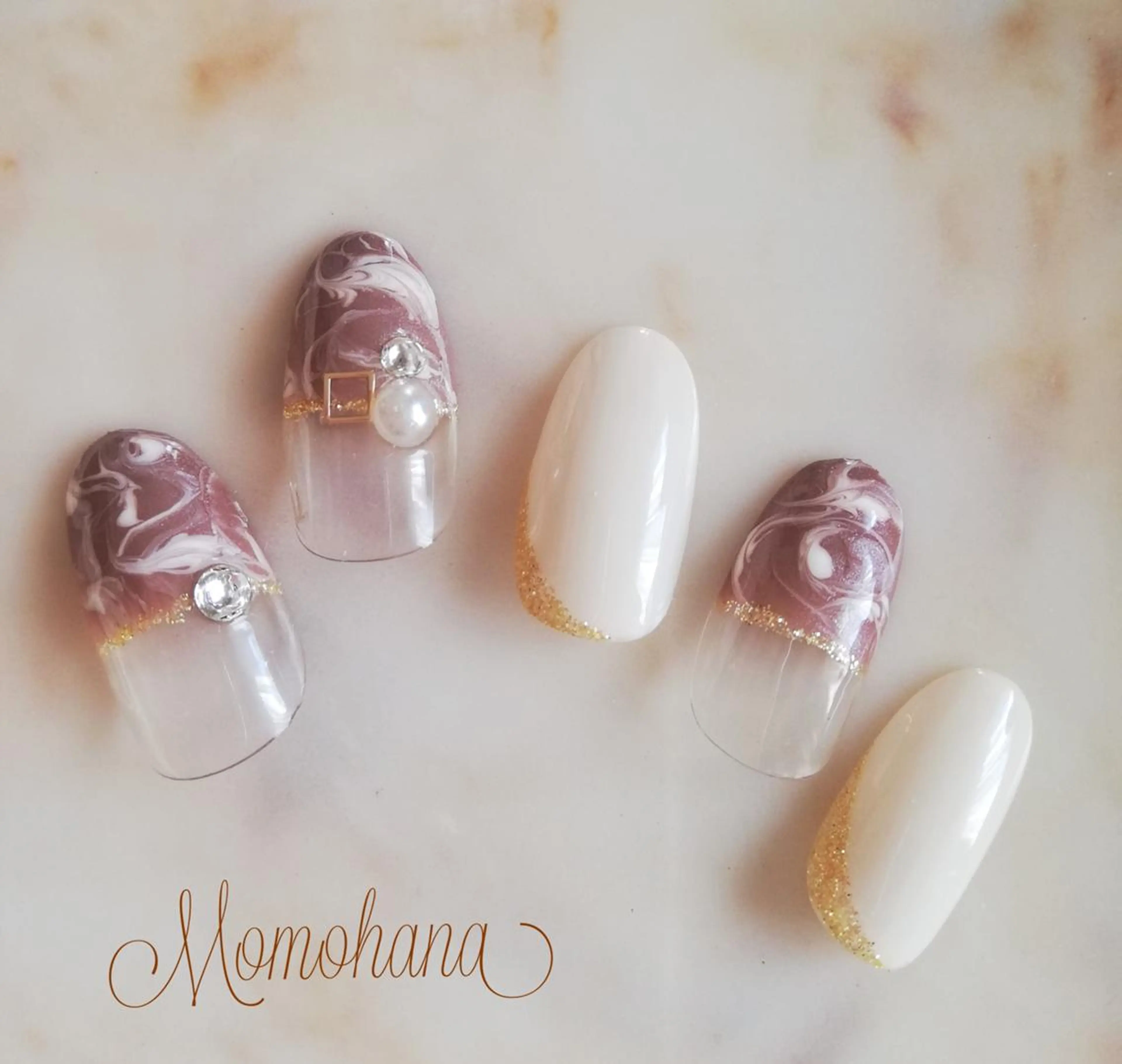 ネイル momohana  のネイルデザイン
