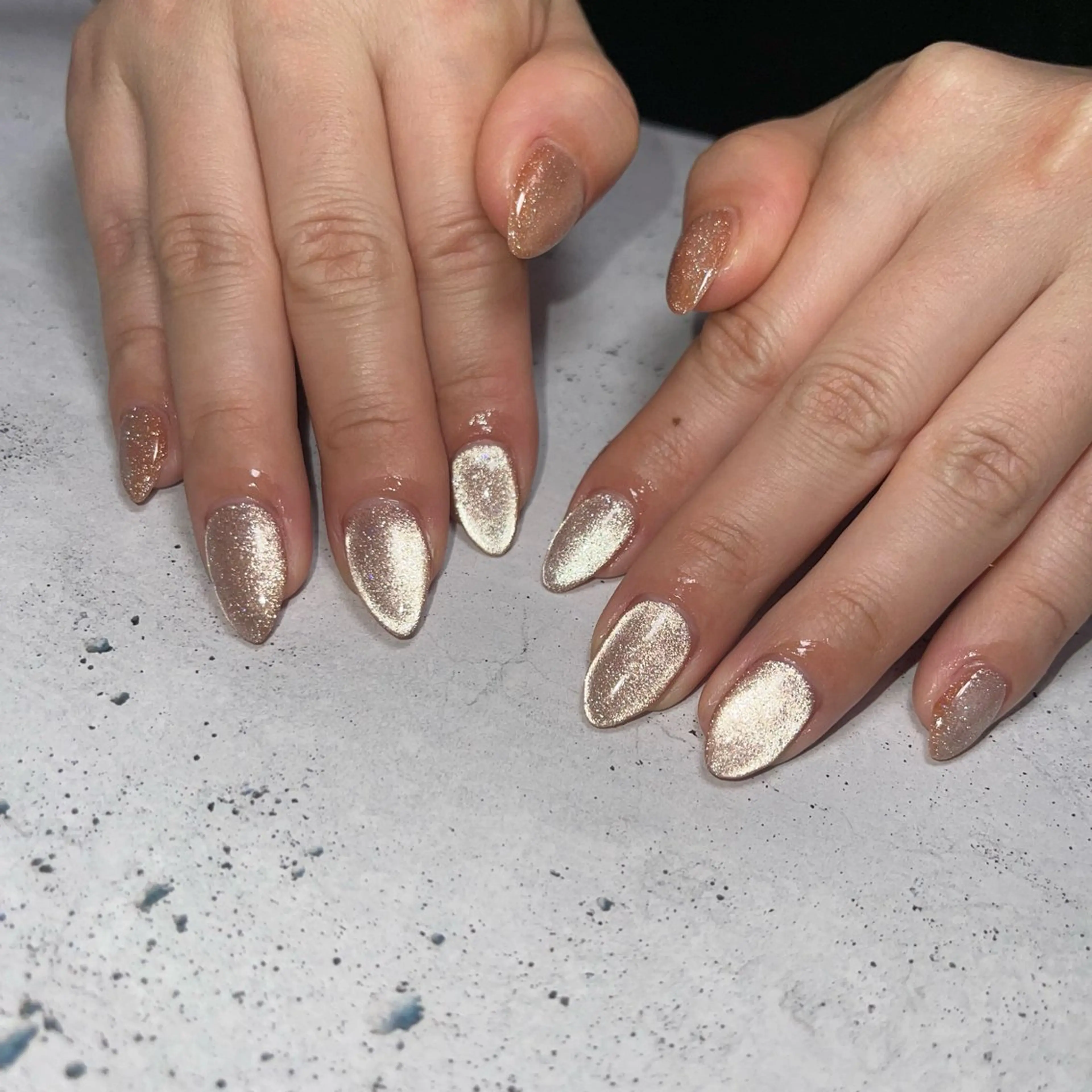 ネイル フラッシュネイル フラッシュマグ マグネットネイル ハンドネイル Nail salon bellのネイルデザイン