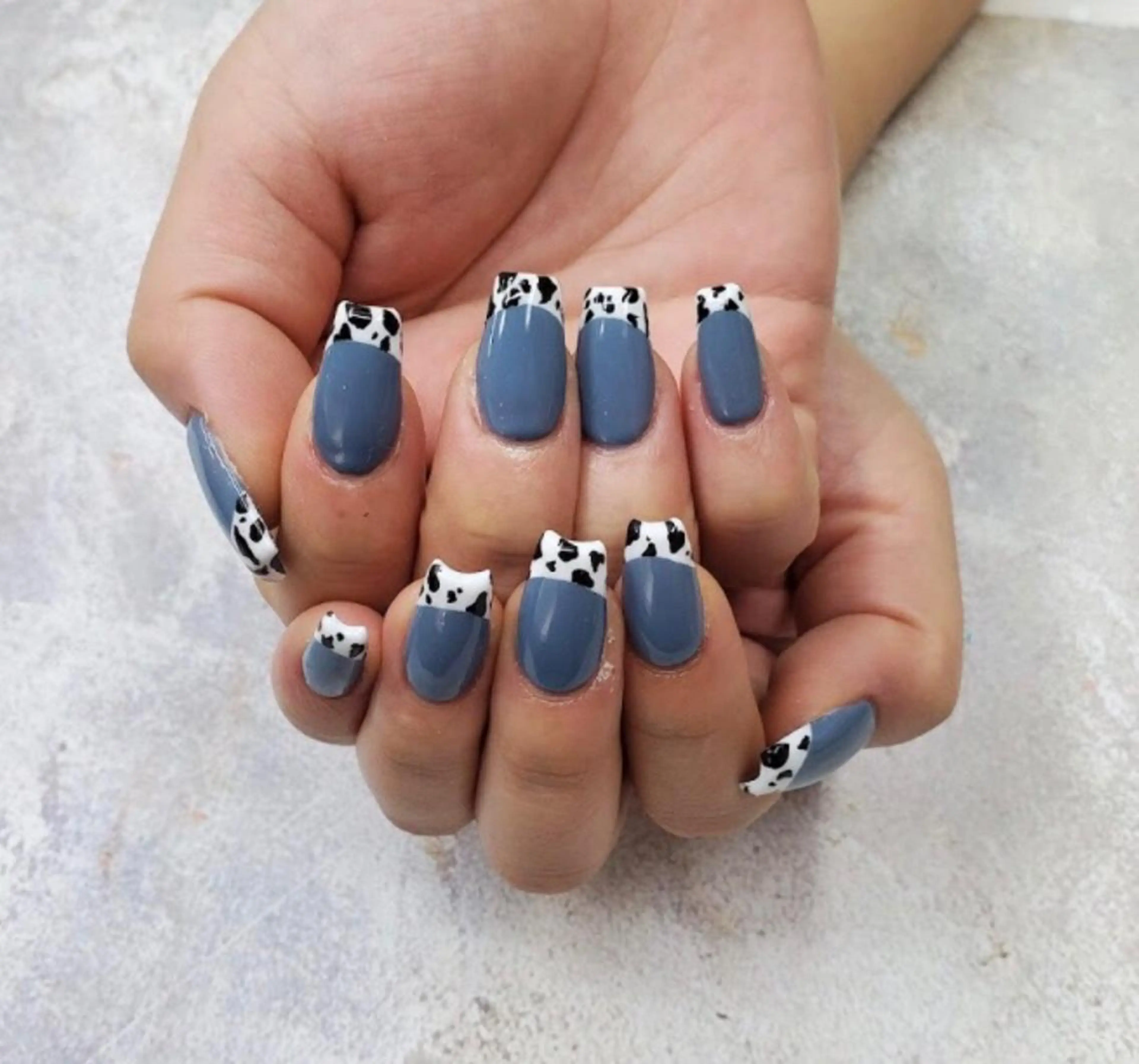 ネイル nailstudio eviz新宿店のネイルデザイン