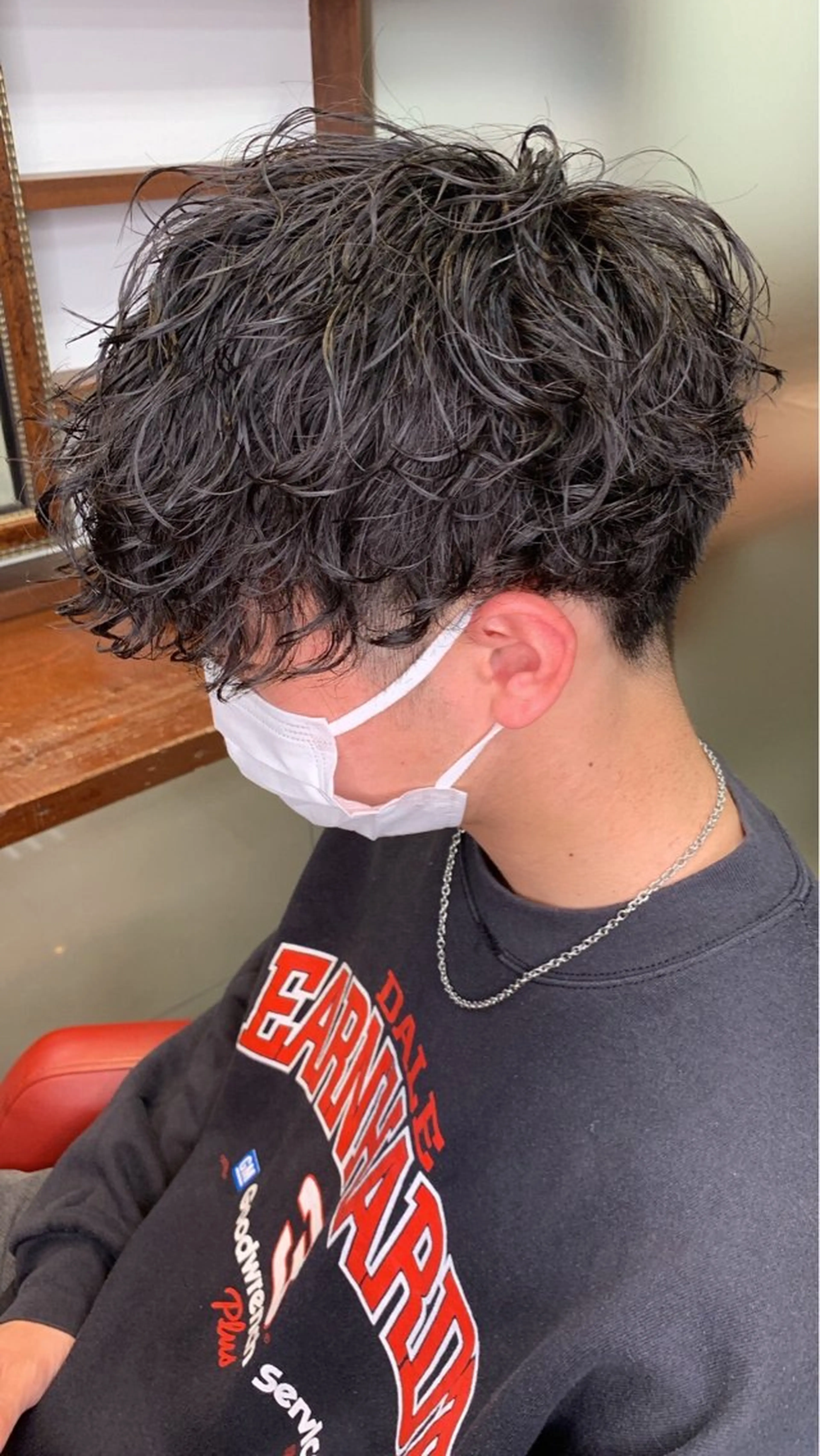 ショート パーマ メンズ カット パーマ 本島 大生のヘアスタイル