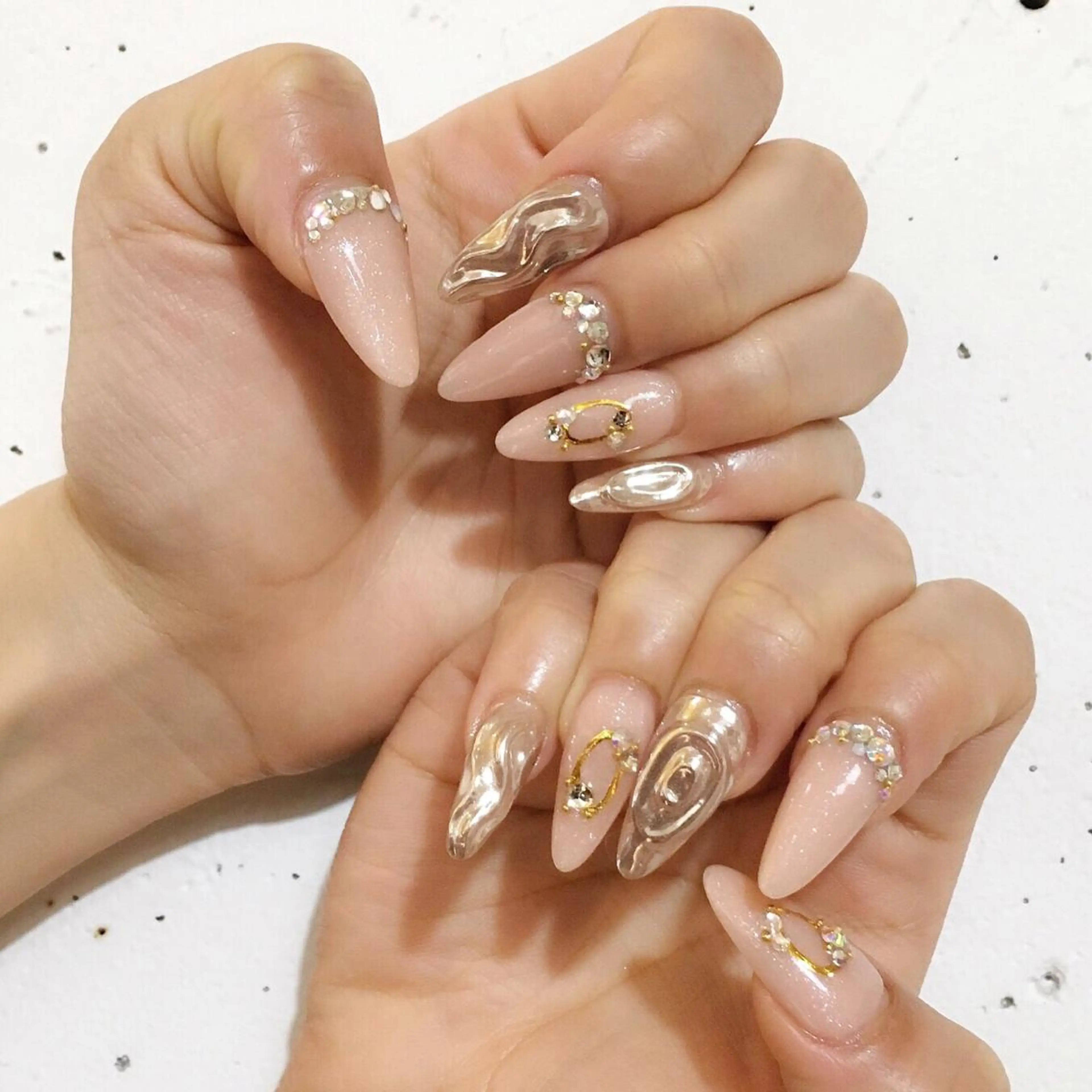 ネイル ラメ(グリッター) ミラーネイル 持ち込み ピンク ピンクベージュ ハンドネイル nail salon Soeurのネイルデザイン