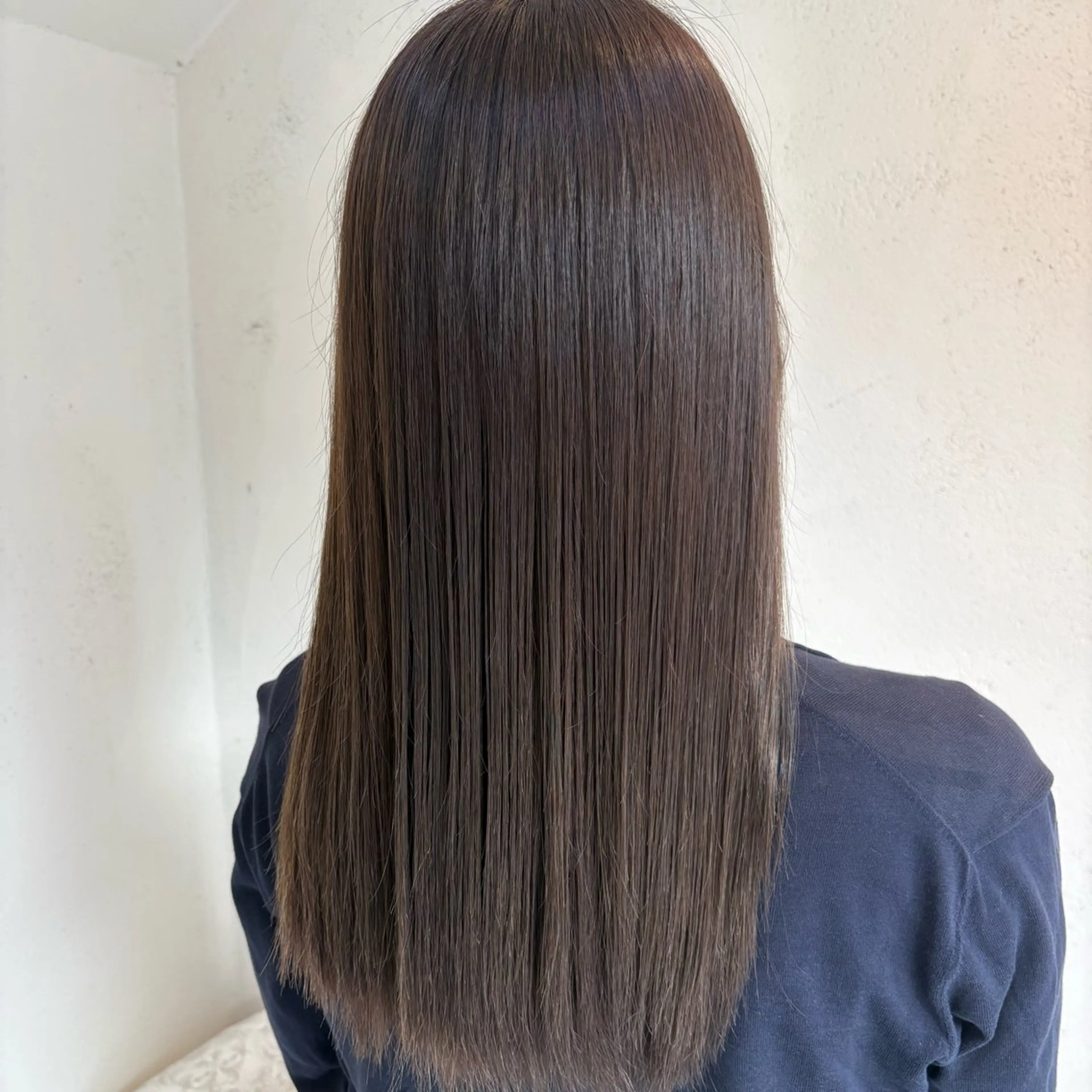 カラー ベージュカラー フォギーベージュ グレージュ ヘアカラー トリートメント ACCOLE/ qualite/レナのヘアスタイル