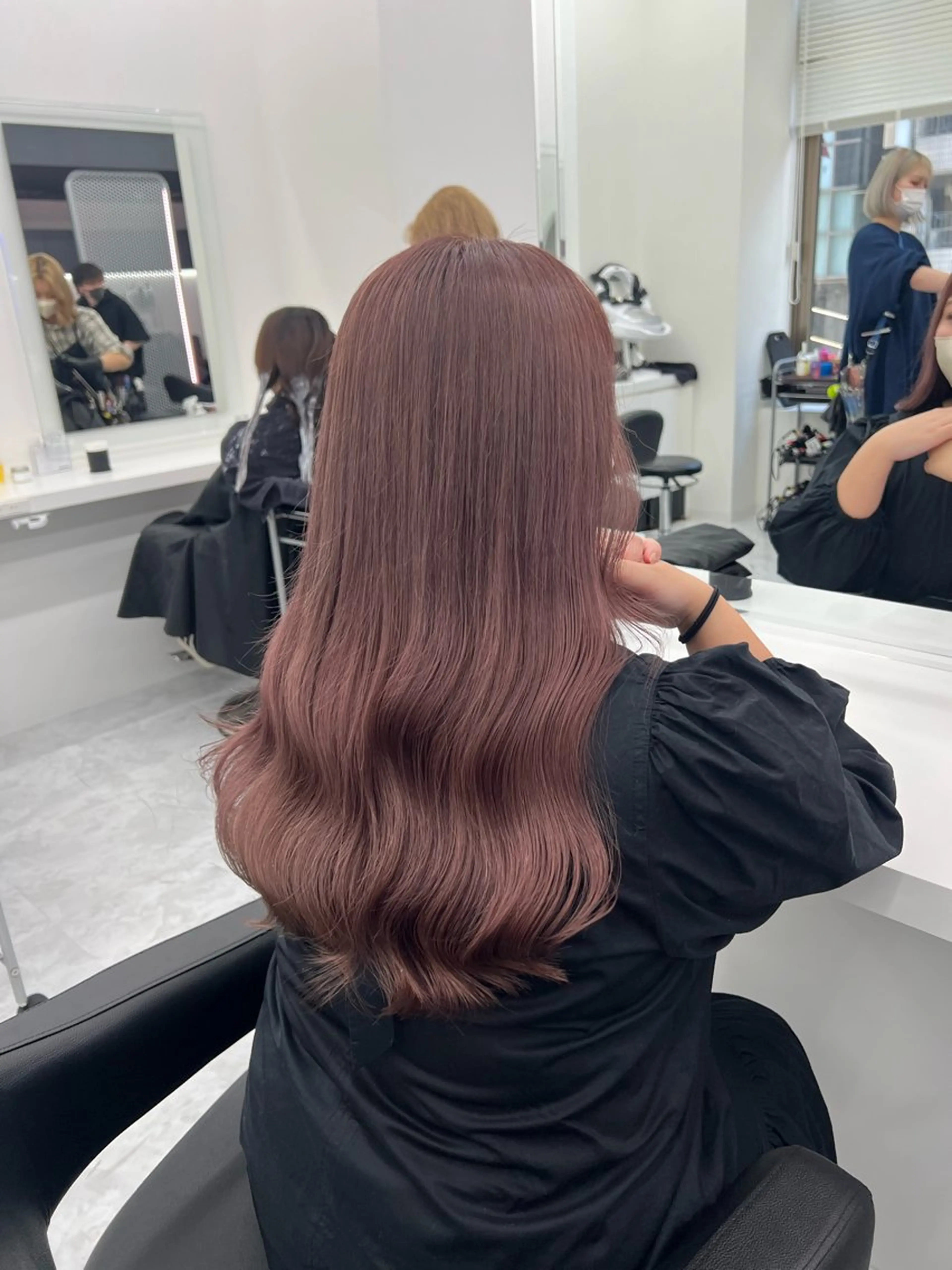 セミロング カラー 💖似合わせカラー レイヤー💖ブリーチのヘアスタイル