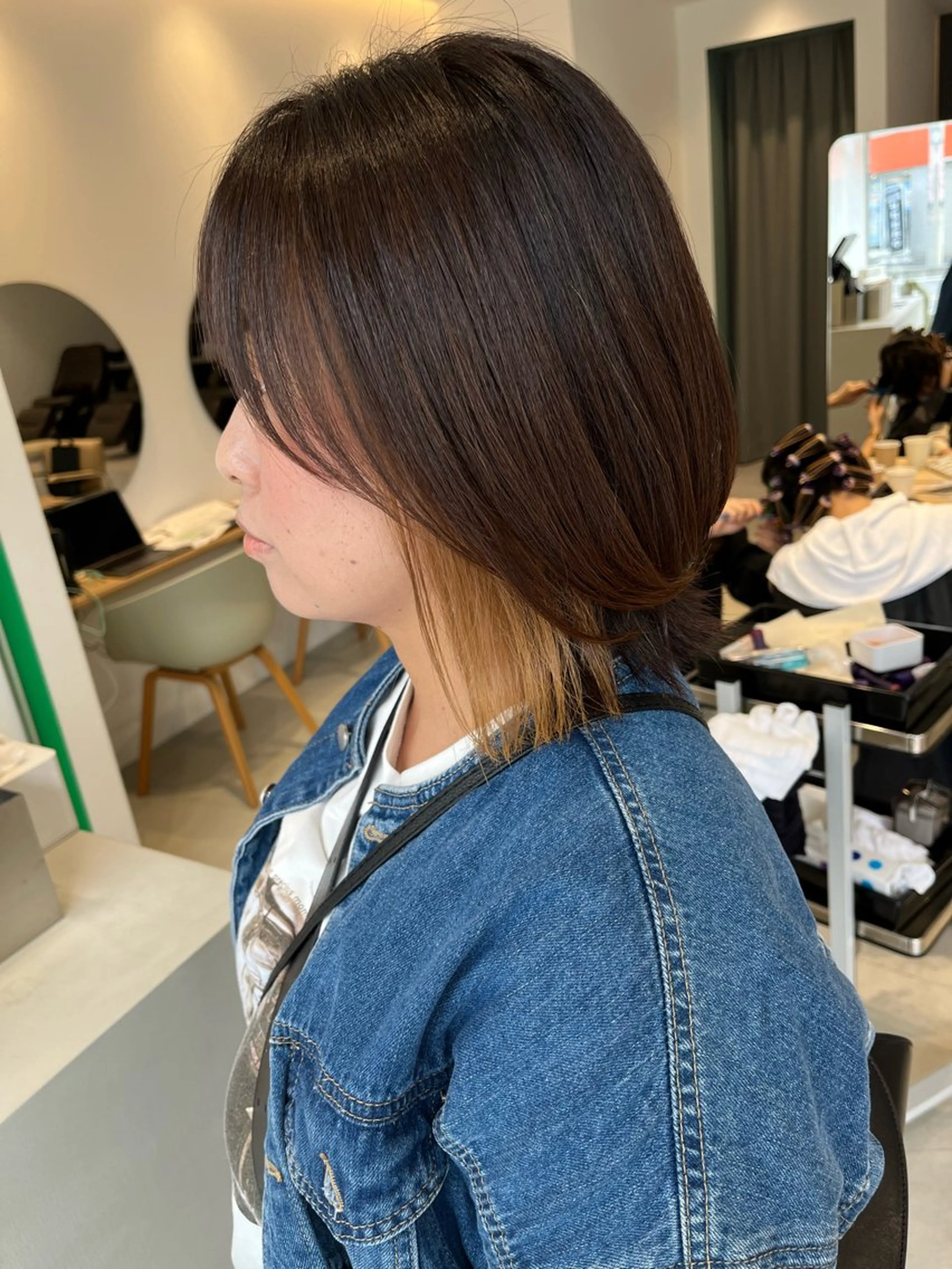 ミディアム 高橋 柊和のヘアスタイル
