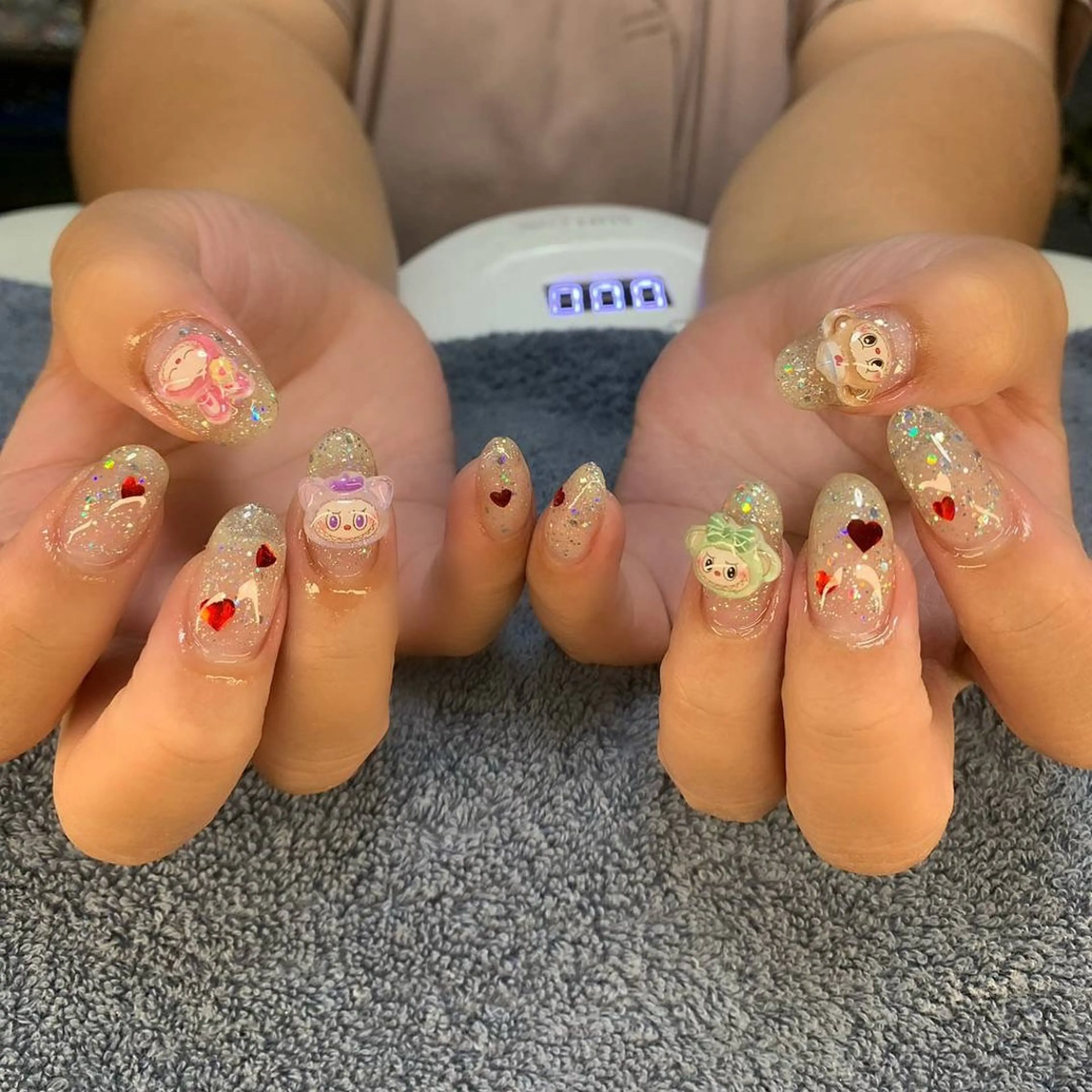 ネイル ハンドネイル フットネイル MHR nailのネイルデザイン