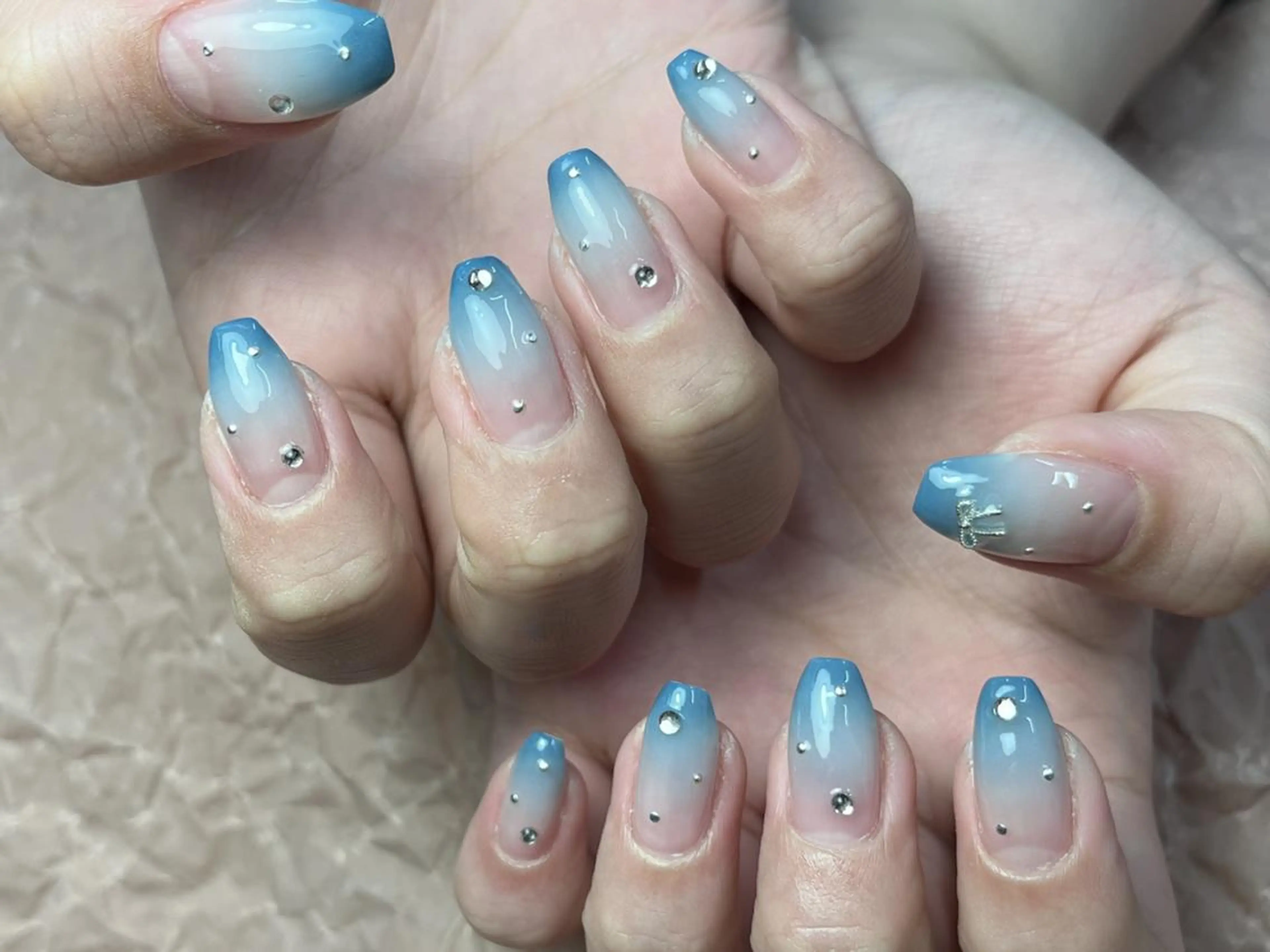 ネイル ハンドネイル ToliyDeliy ネイルサロンのネイルデザイン