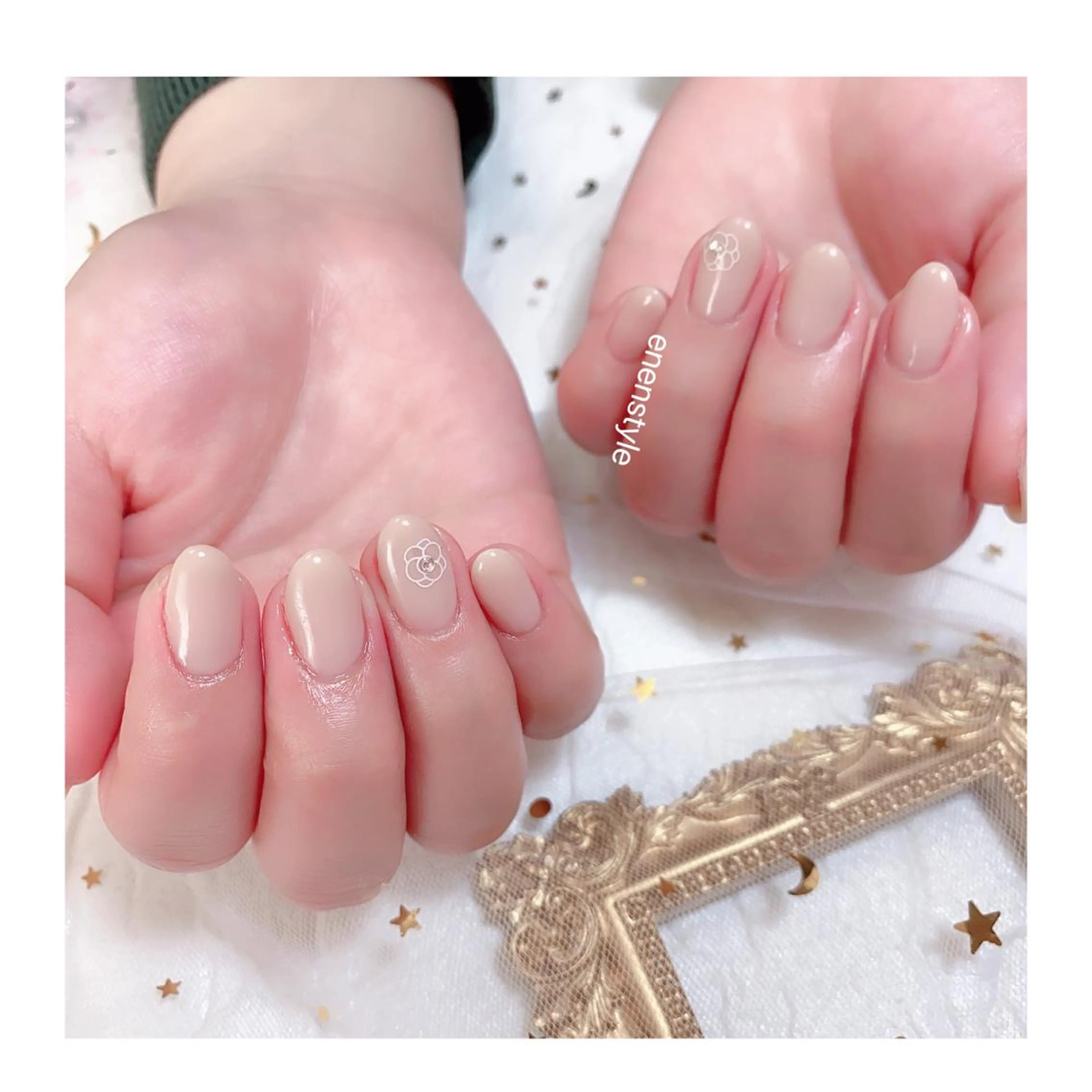 ショート ネイル ジェルネイル ニュアンスネイル オフィスネイル ワンカラーネイル パラジェル 👑enen style👑のネイルデザイン