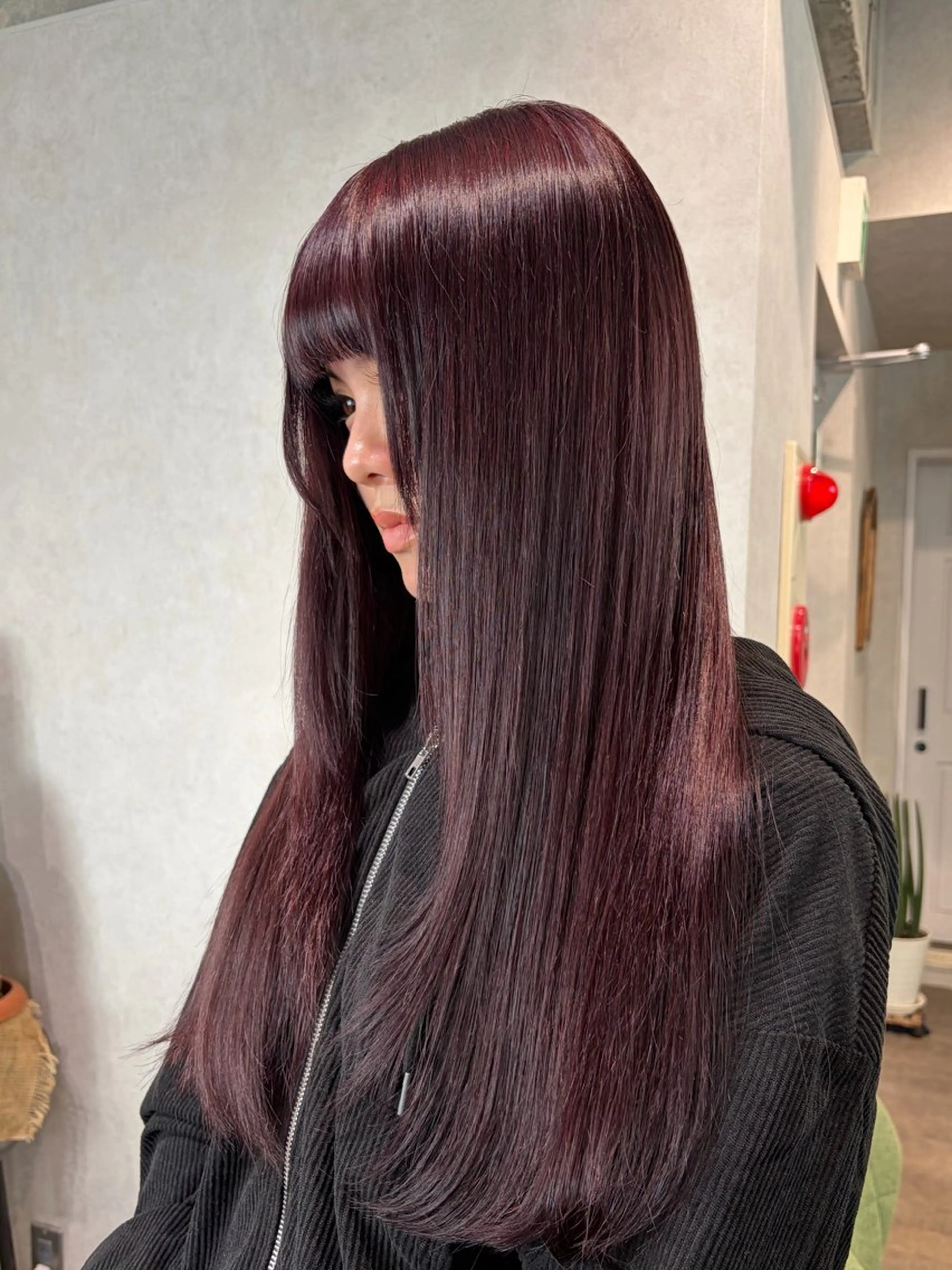 ロング カラー レッドカラー ヘアカラー ハイトーン/ ネイル💅まりなのヘアスタイル