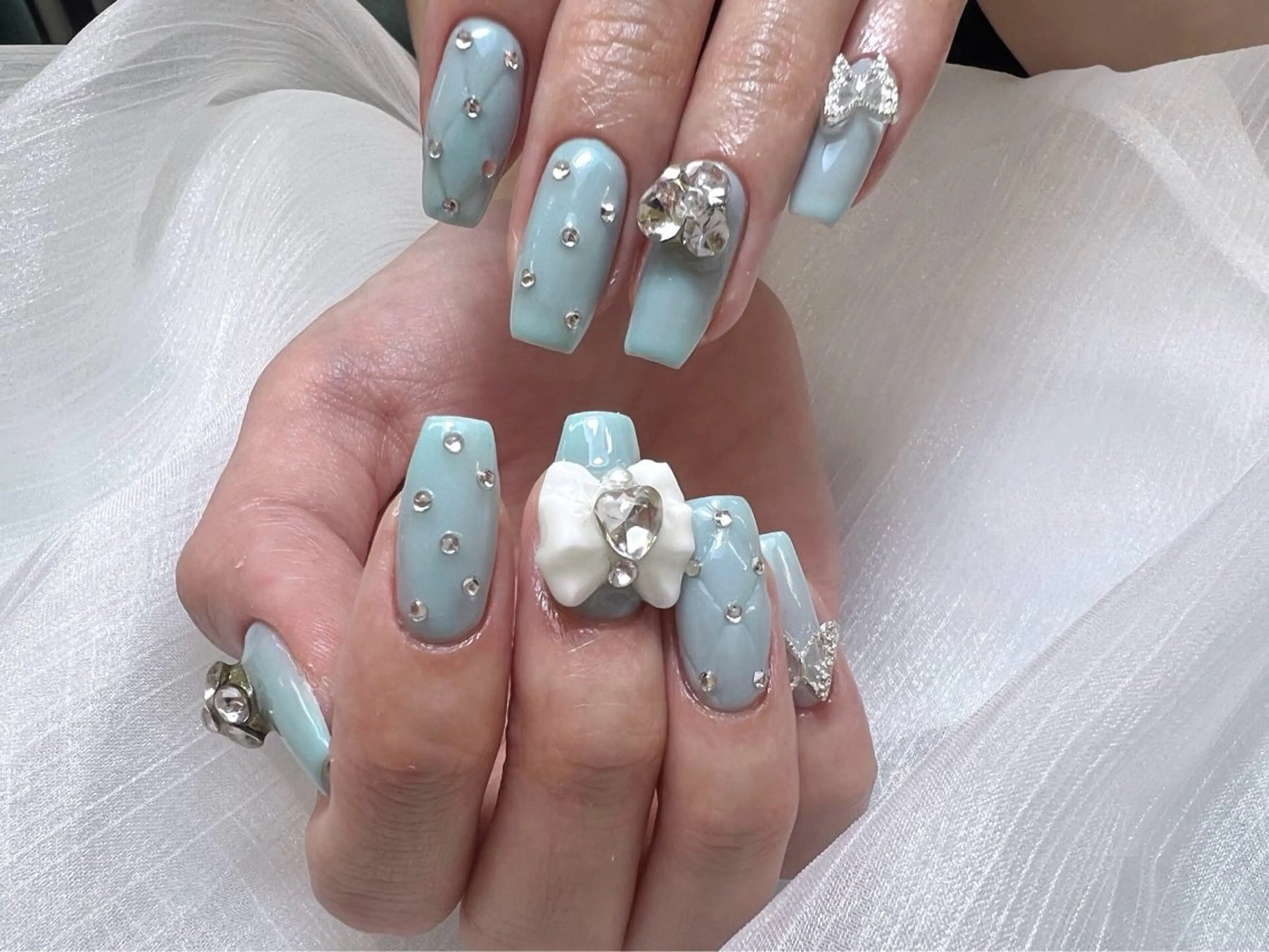 ネイル ジェルネイル リボン ハンドネイル Painty所属・Painty nailのネイルデザイン