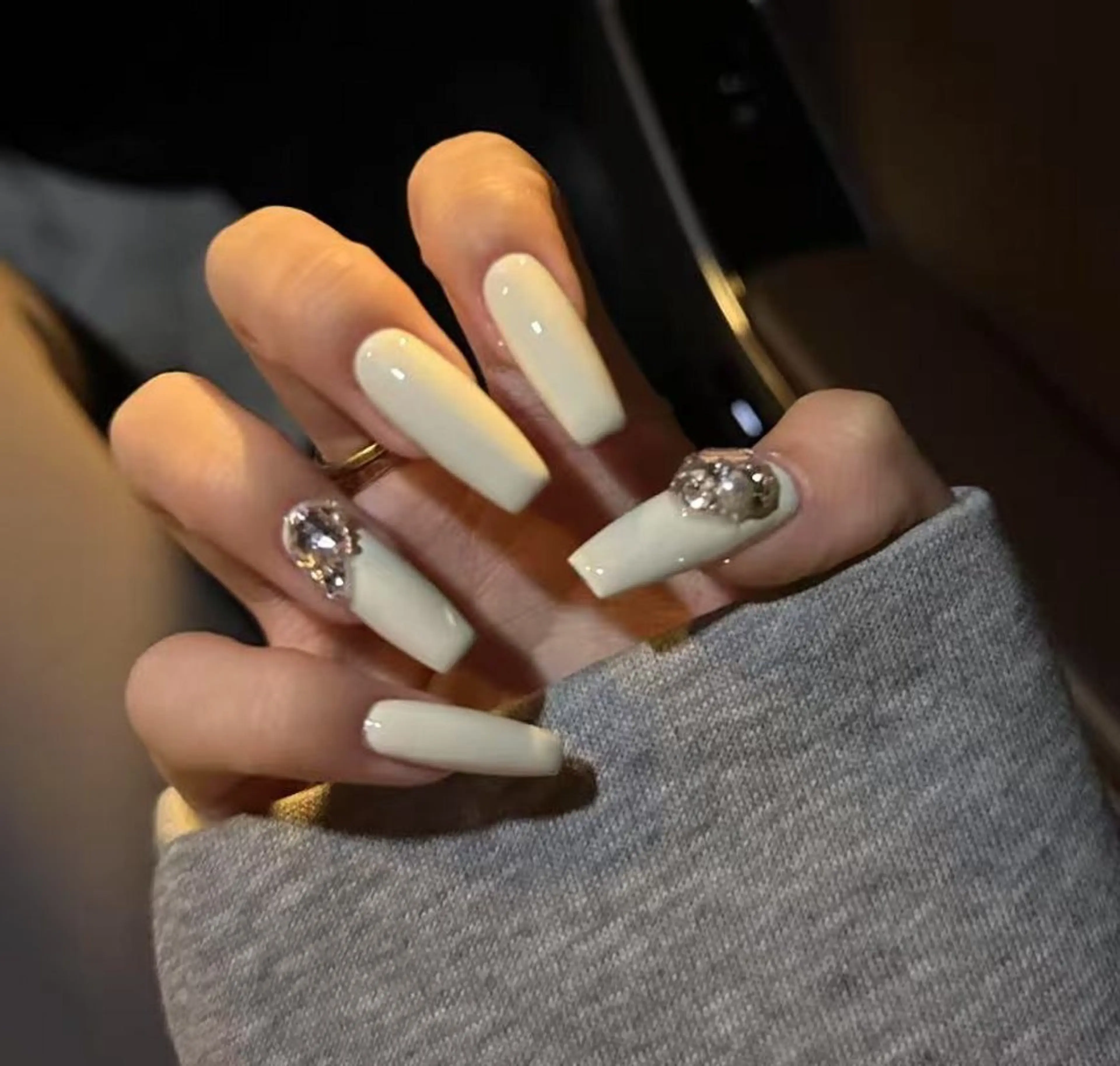 ネイル ハンドネイル Pure&Rich Nailのネイルデザイン