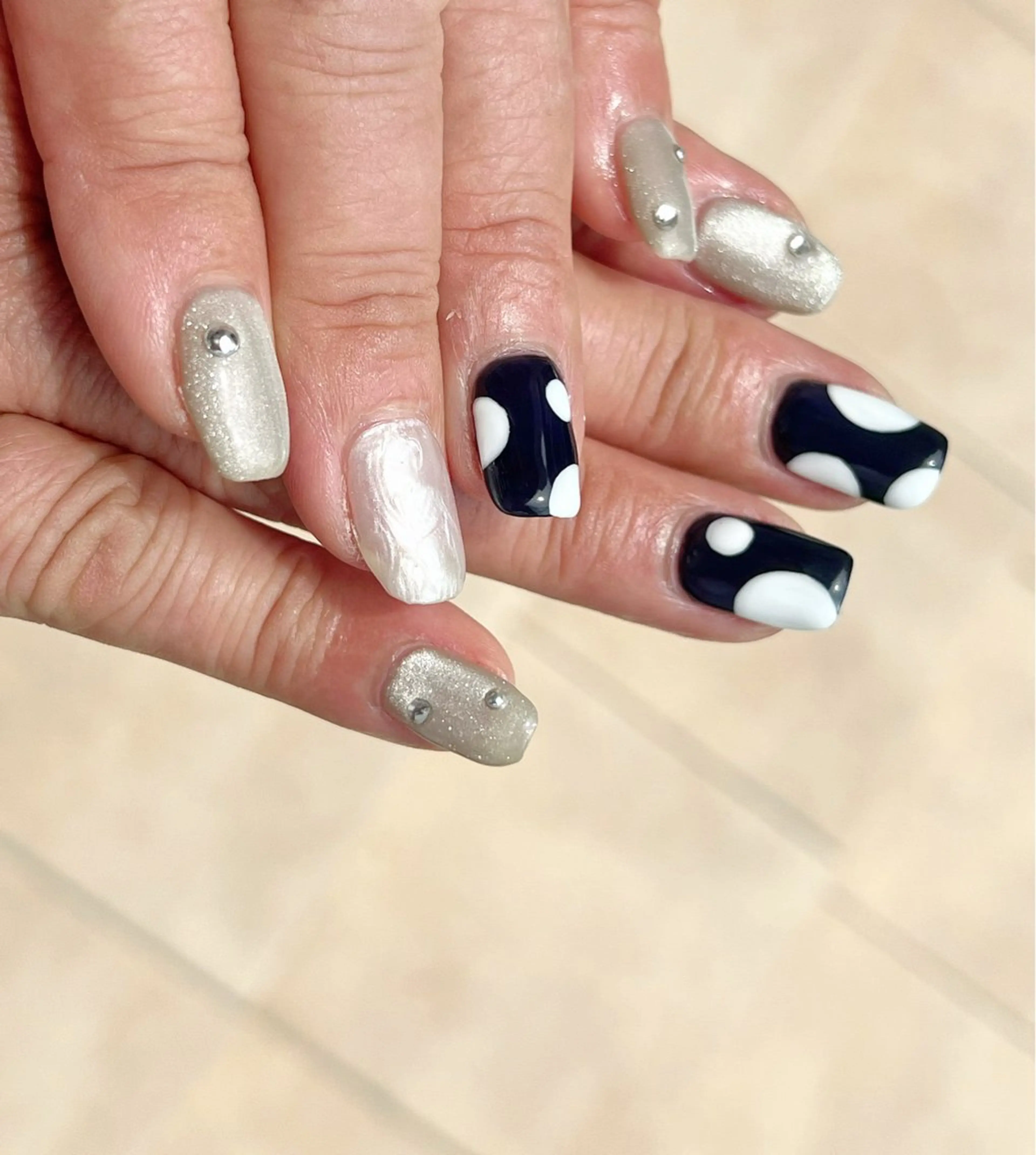 ネイル ネイルルームリプティ naoのネイルデザイン