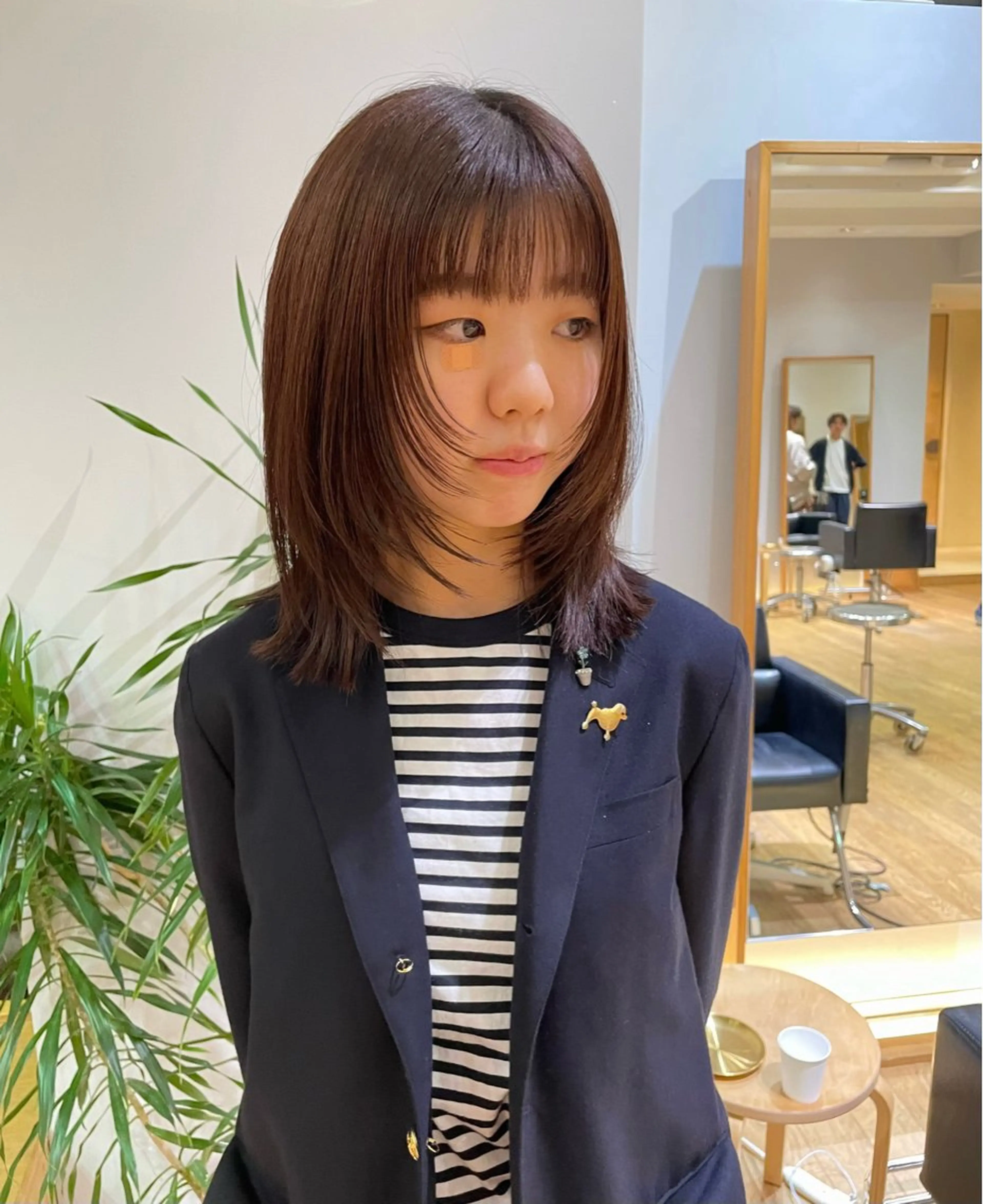 ミディアム カラー レイヤーカット カット ヘアカラー 大橋 芽衣のヘアスタイル