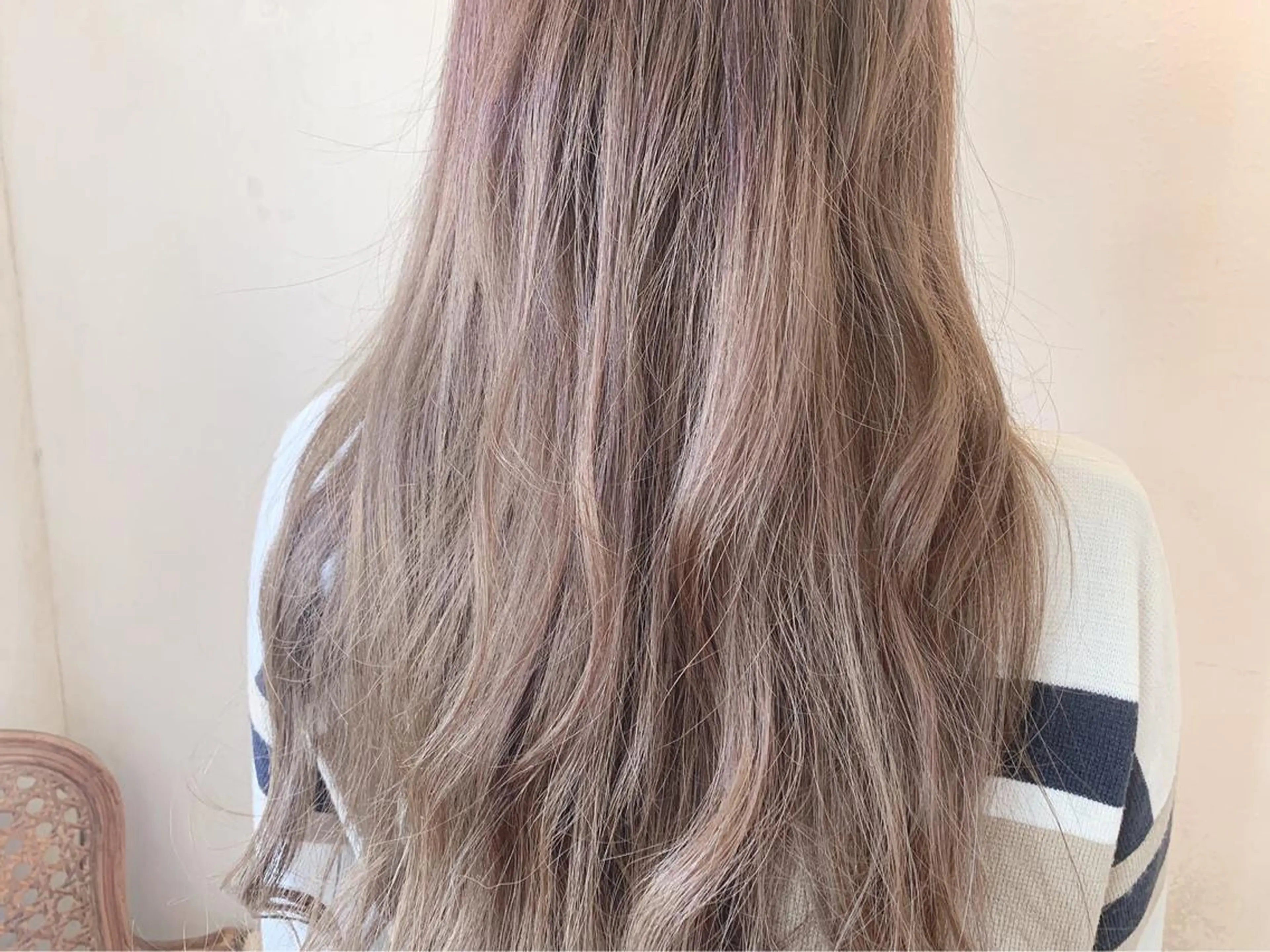 【🏅モデル🏅】Wカラー Design（ブリーチ・ハイライト・シングルカラー）ミニモ限定メニューの写真