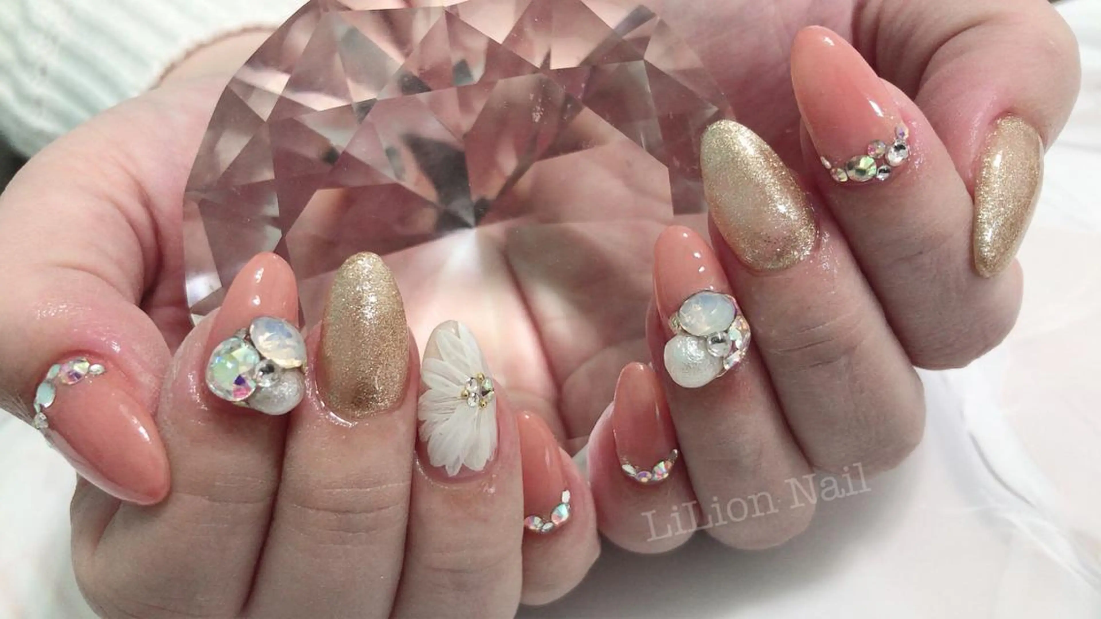 ネイル LiLion Nail所属・LiLion Nailのネイルデザイン