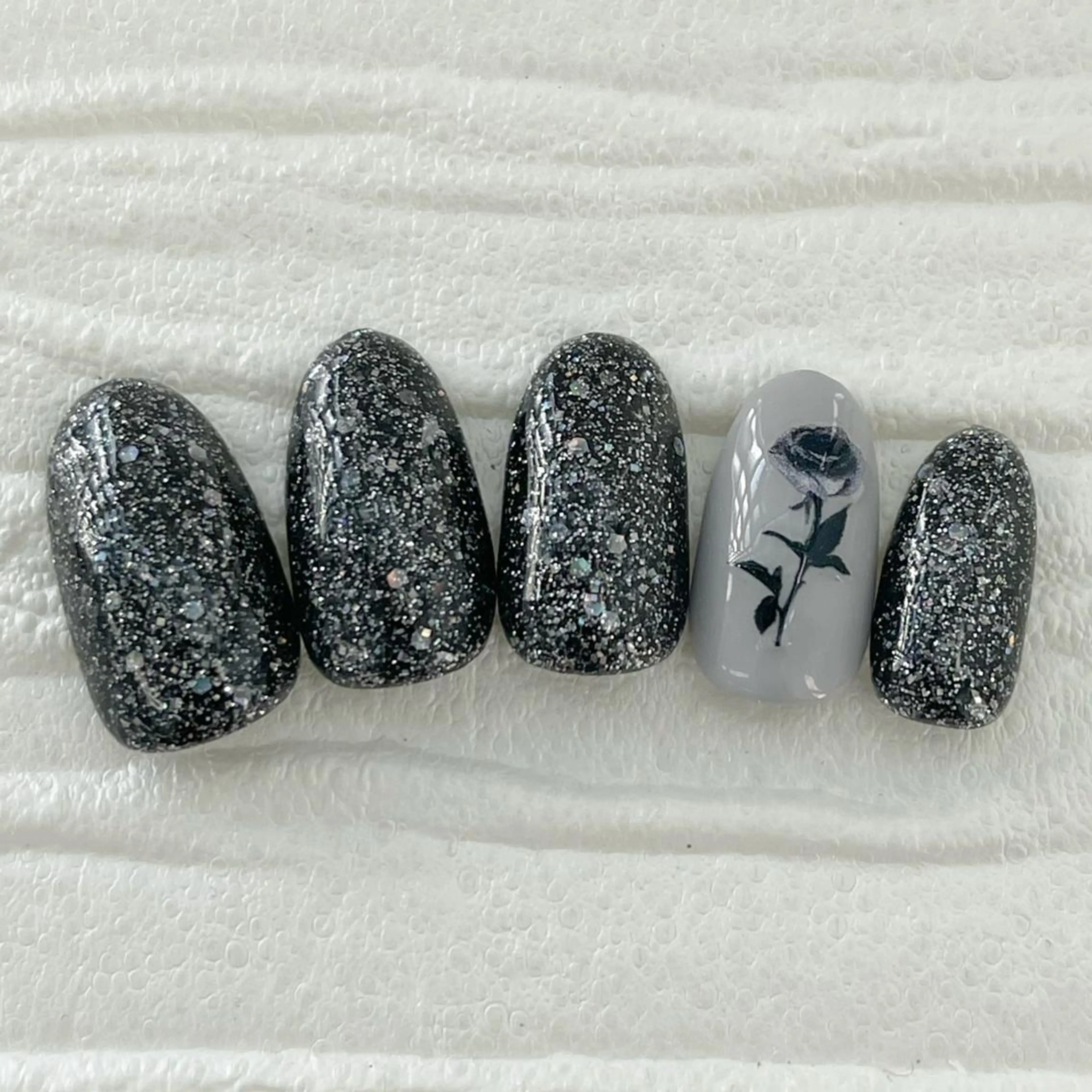 ネイル Nail salon Honey Beeのネイルデザイン