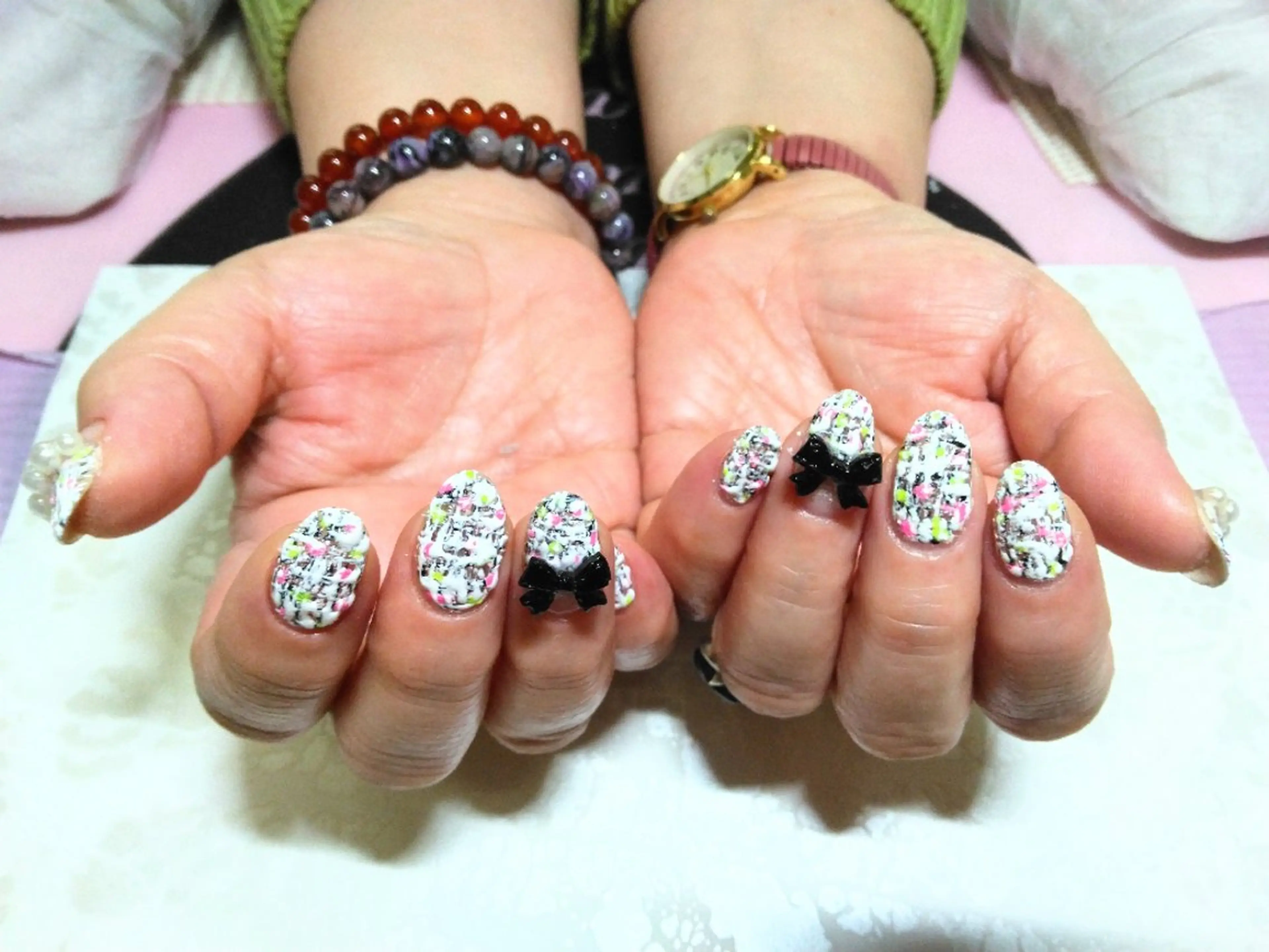 ネイル リボン ツイードネイル ハンドネイル senju 　のネイルデザイン