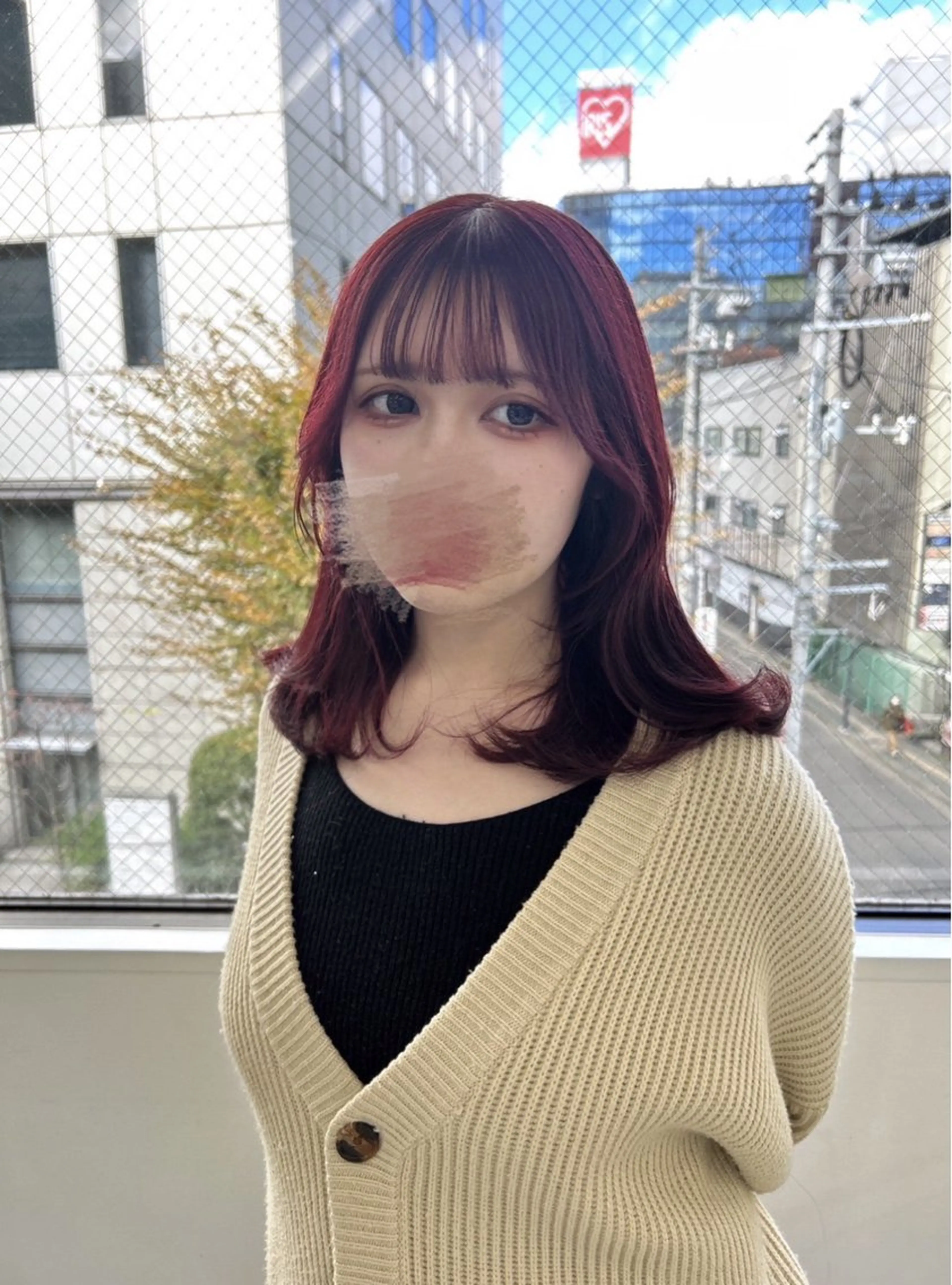 ロング カラー 履歴修正屋さん／ ブロンド／ホワイトのヘアスタイル