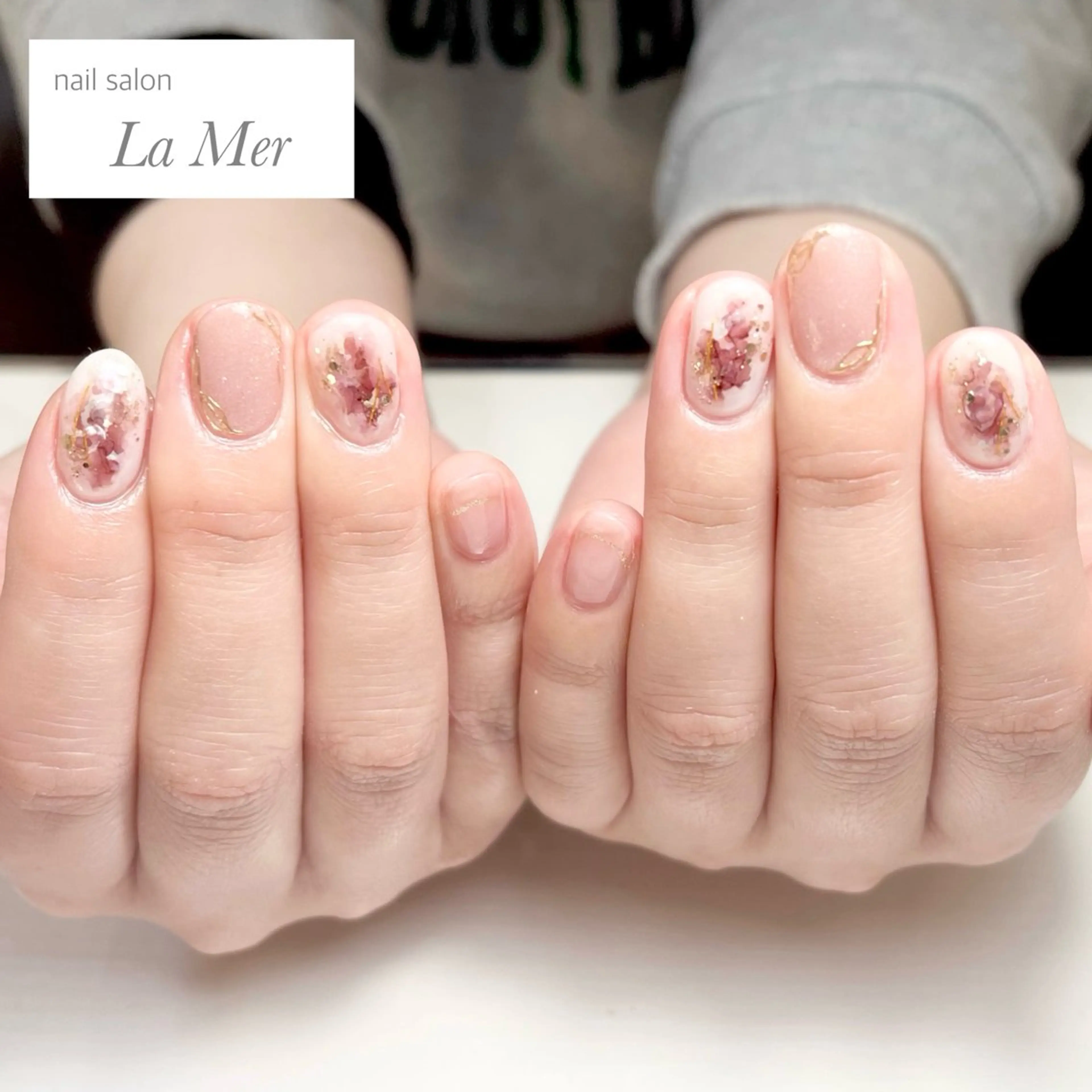 ネイル フレンチネイル ジェルネイル マグネットネイル ミラーネイル ニュアンスネイル nailsalon La Merのネイルデザイン