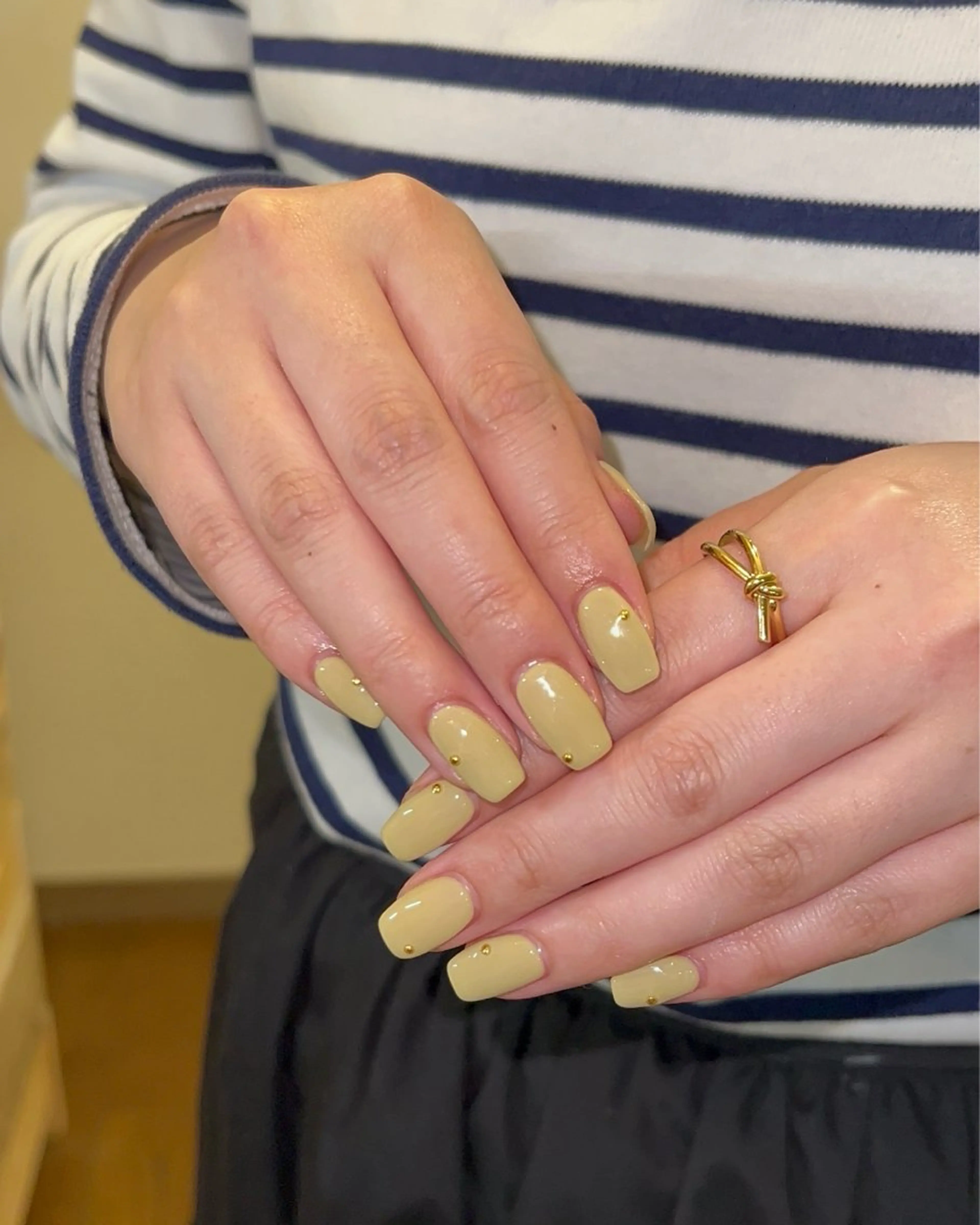 ネイル ハンドネイル フットネイル ハンドケア Nes.Nail所属・Miyagi Asamiのネイルデザイン