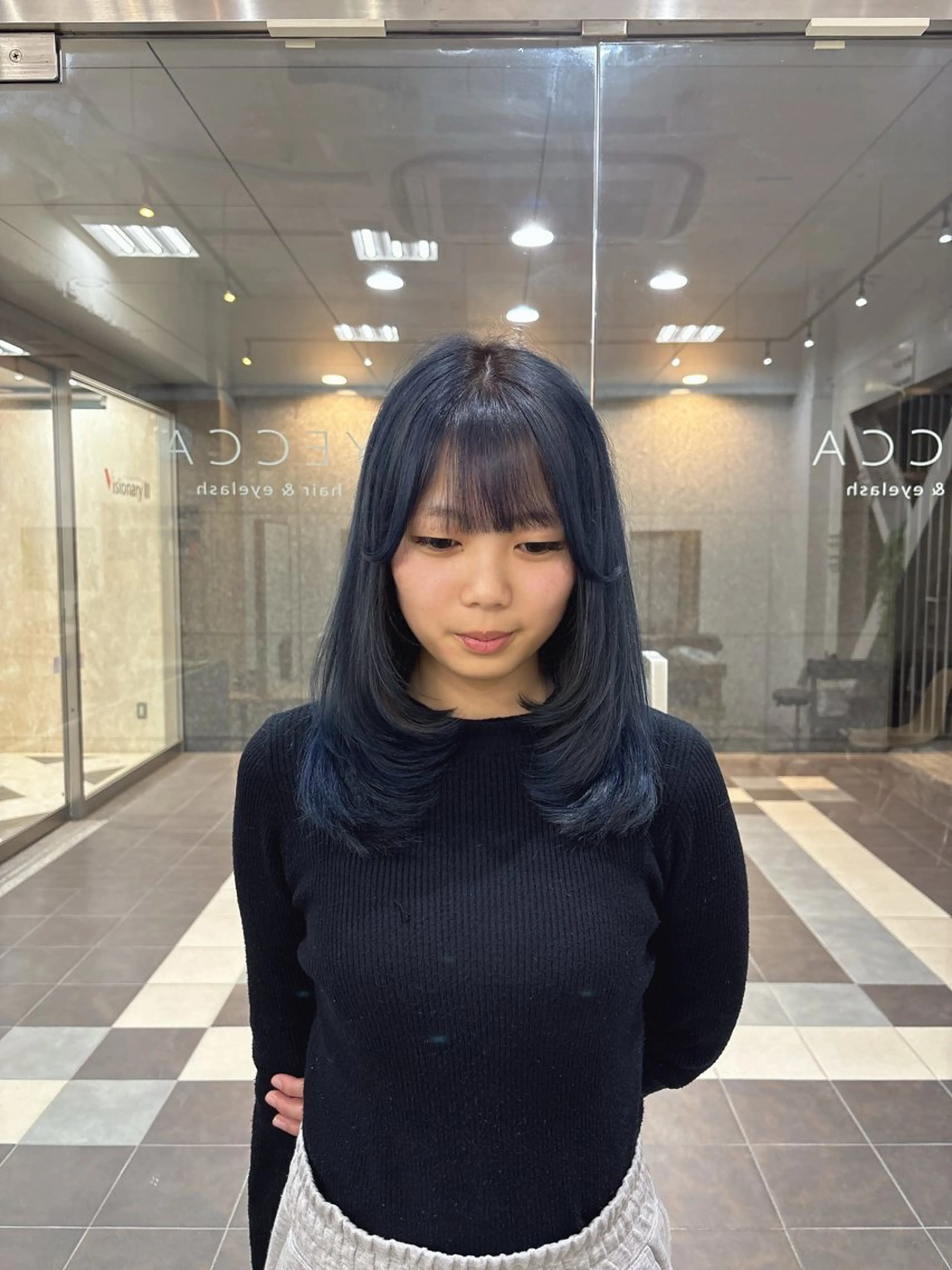 セミロング カラー ブリーチ レイヤーカット カット ヘアカラー カットカラー募集中/ MARI  /大宮のヘアスタイル