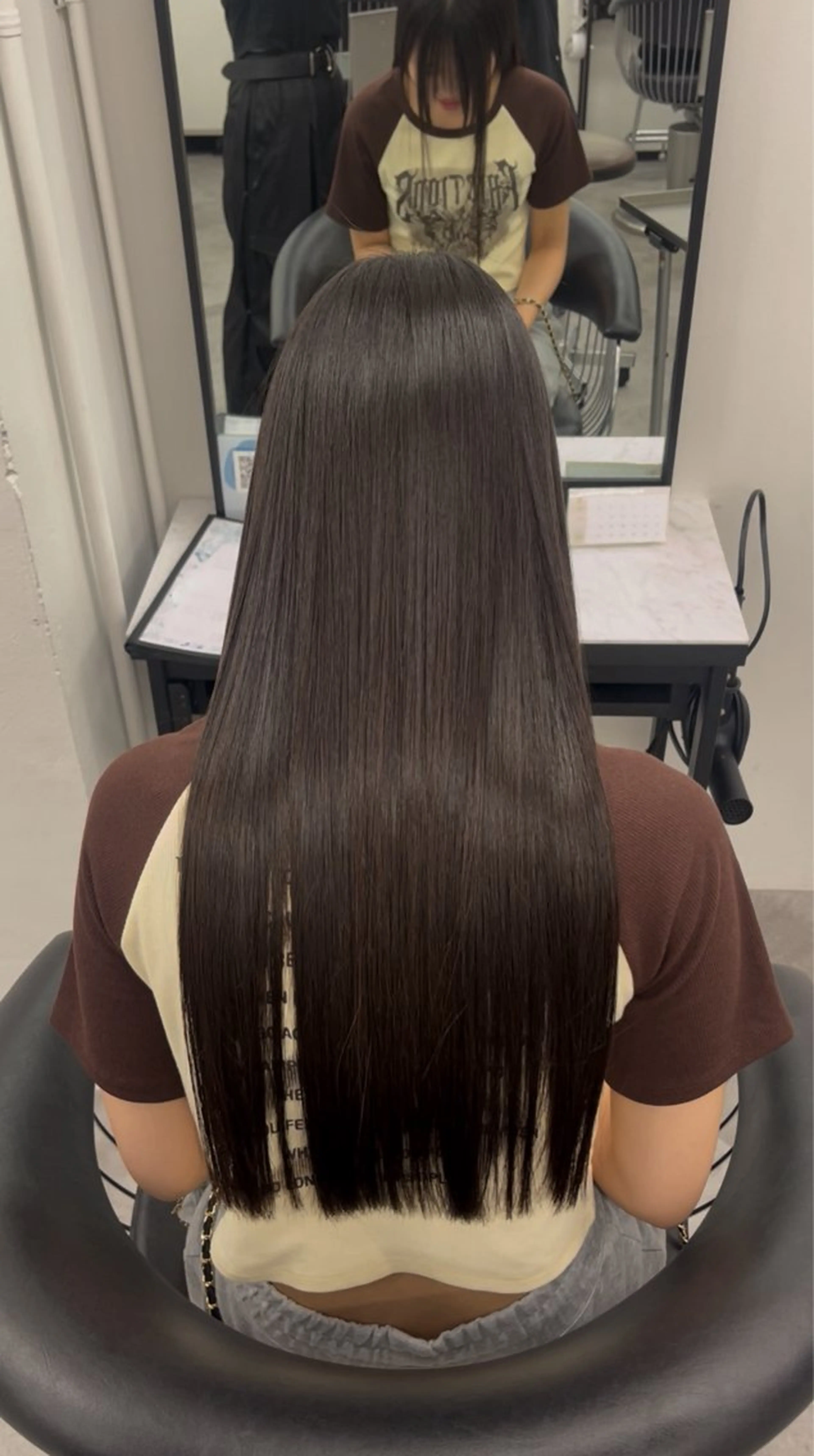 🌟ミニモ限定特別価格🌟】✨艶髪ストレート✨➕毛先調整カット 詳しくは補足欄!の写真