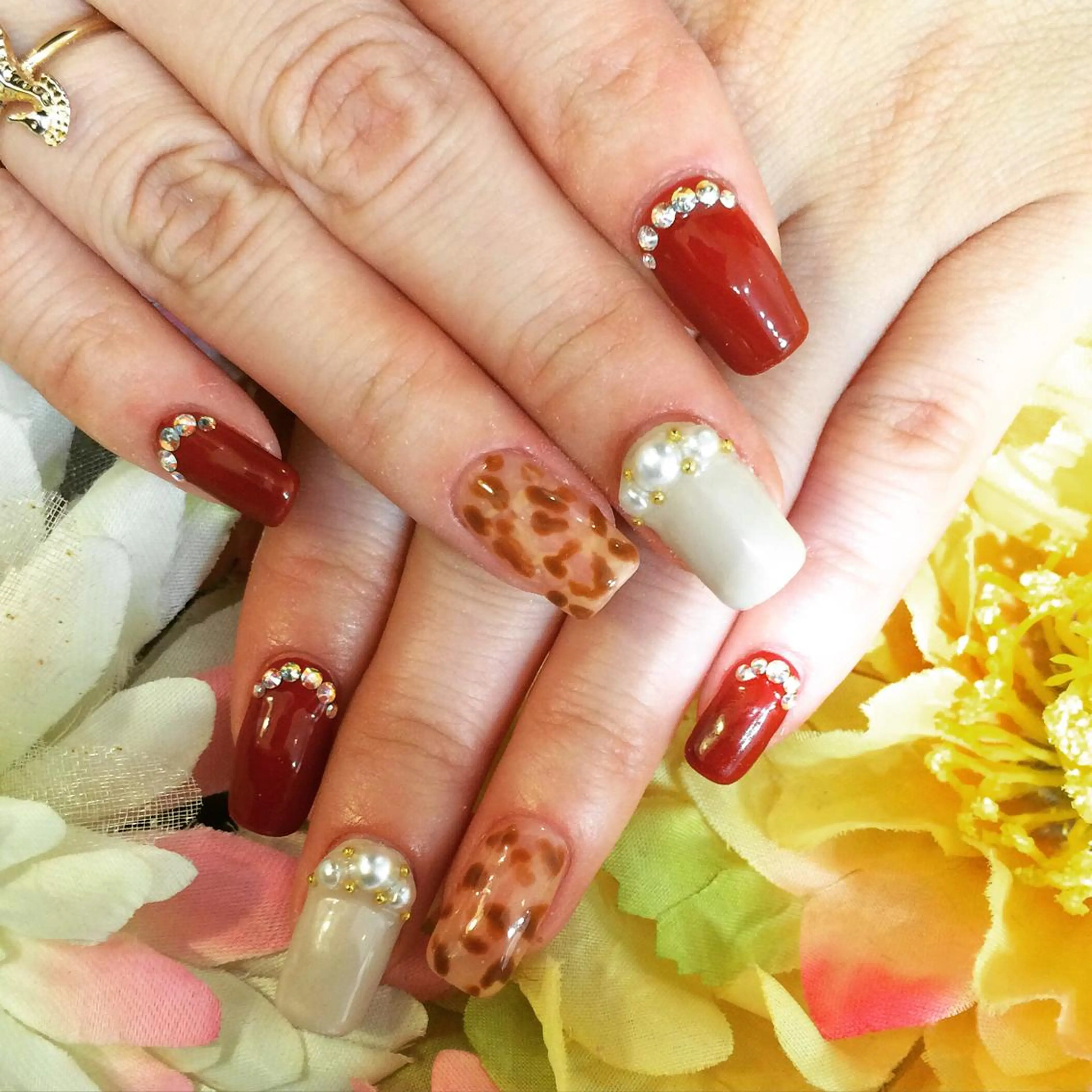 ネイル アニマル柄 ボルドー nailartist lisaのネイルデザイン