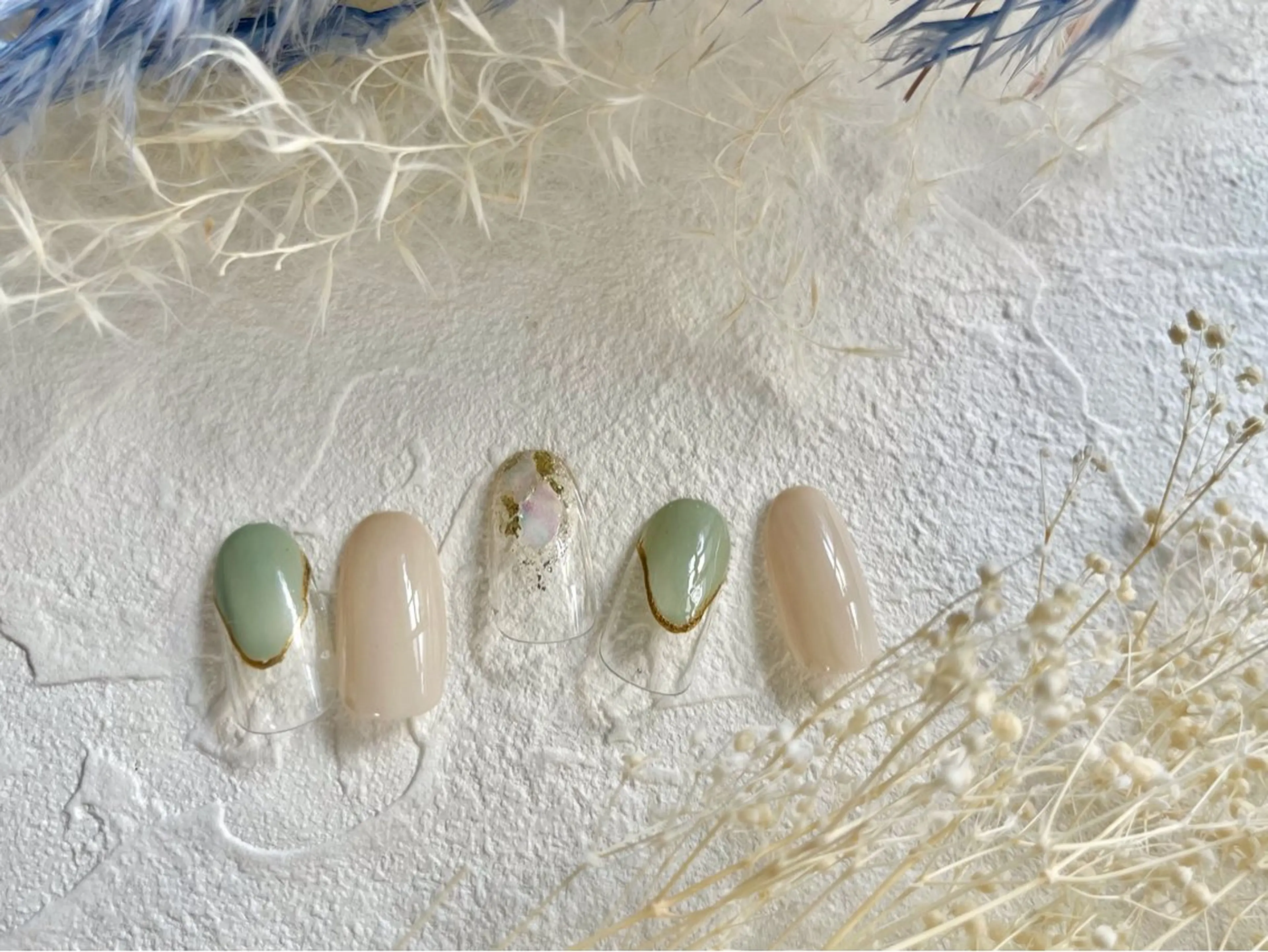 ネイル ジェルネイル 韓国ネイル マグネットネイル メンズネイル パラジェル ハンドネイル kiki nail &brow二子玉川の眉毛・アイブロウイメージ