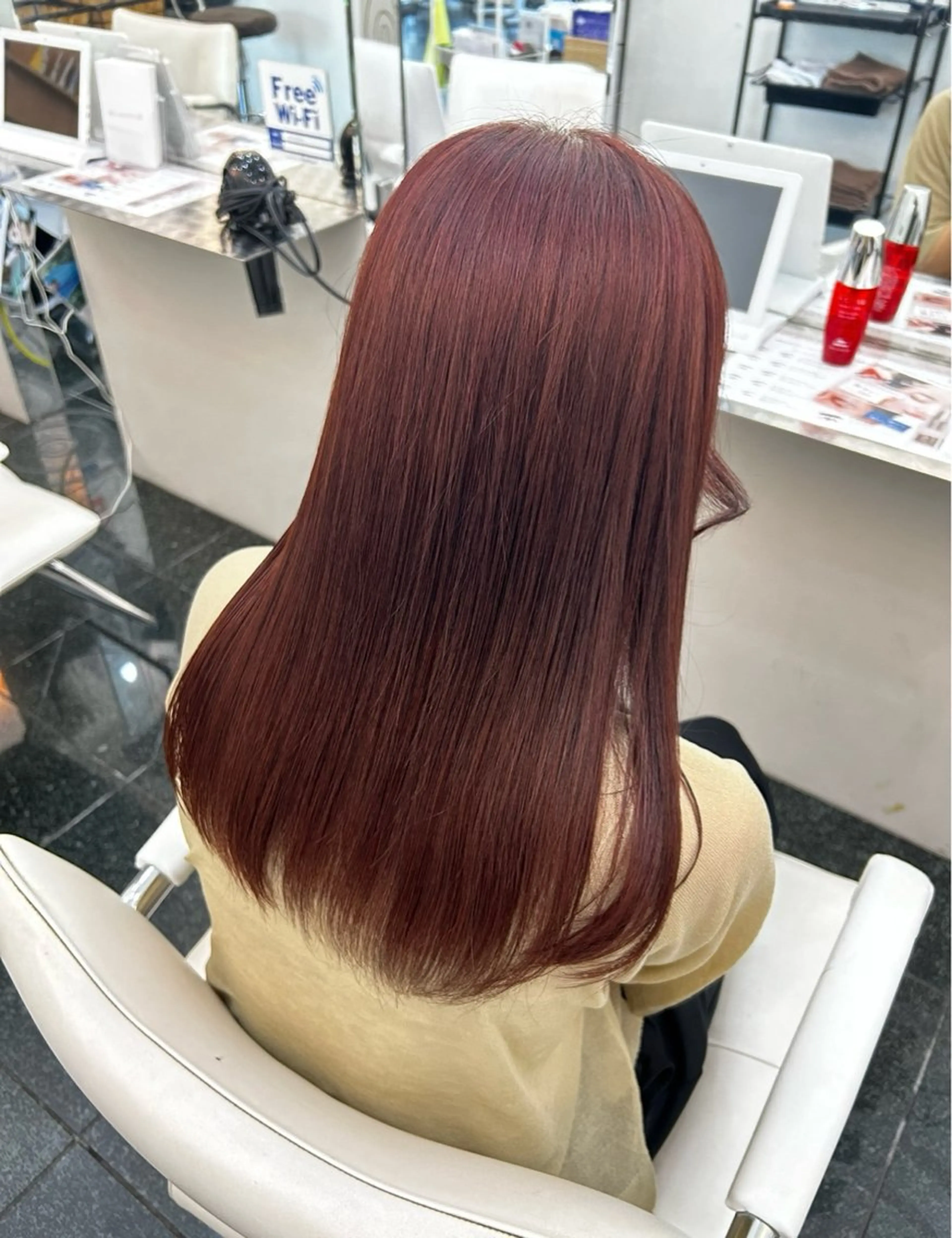 🎀人気No.2🎀カット➕ワンカラー💖うる艶トリートメント付💖(詳細あり‼️)の写真