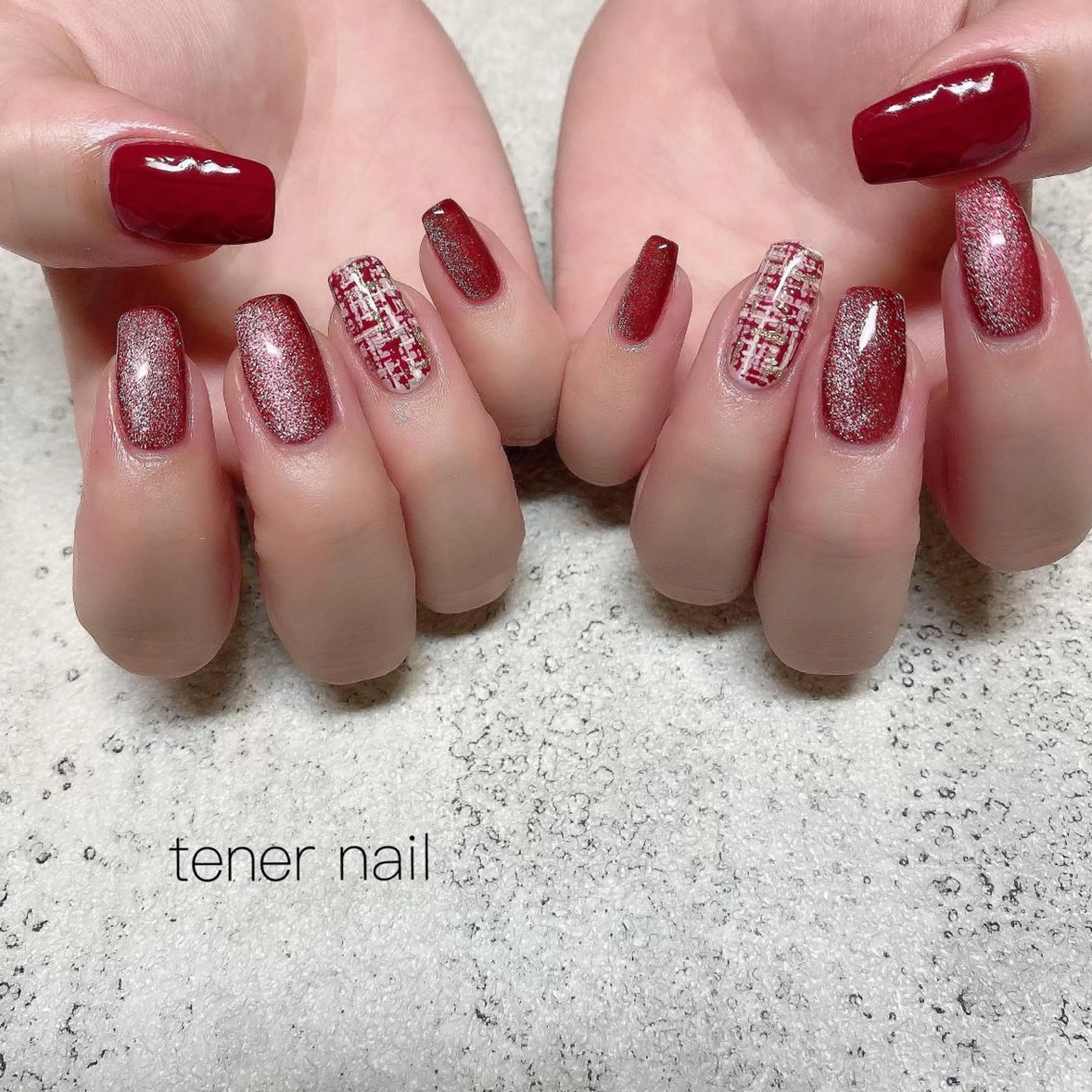 ネイル 赤色 ツイードネイル テネルネイル tener nailのネイルデザイン