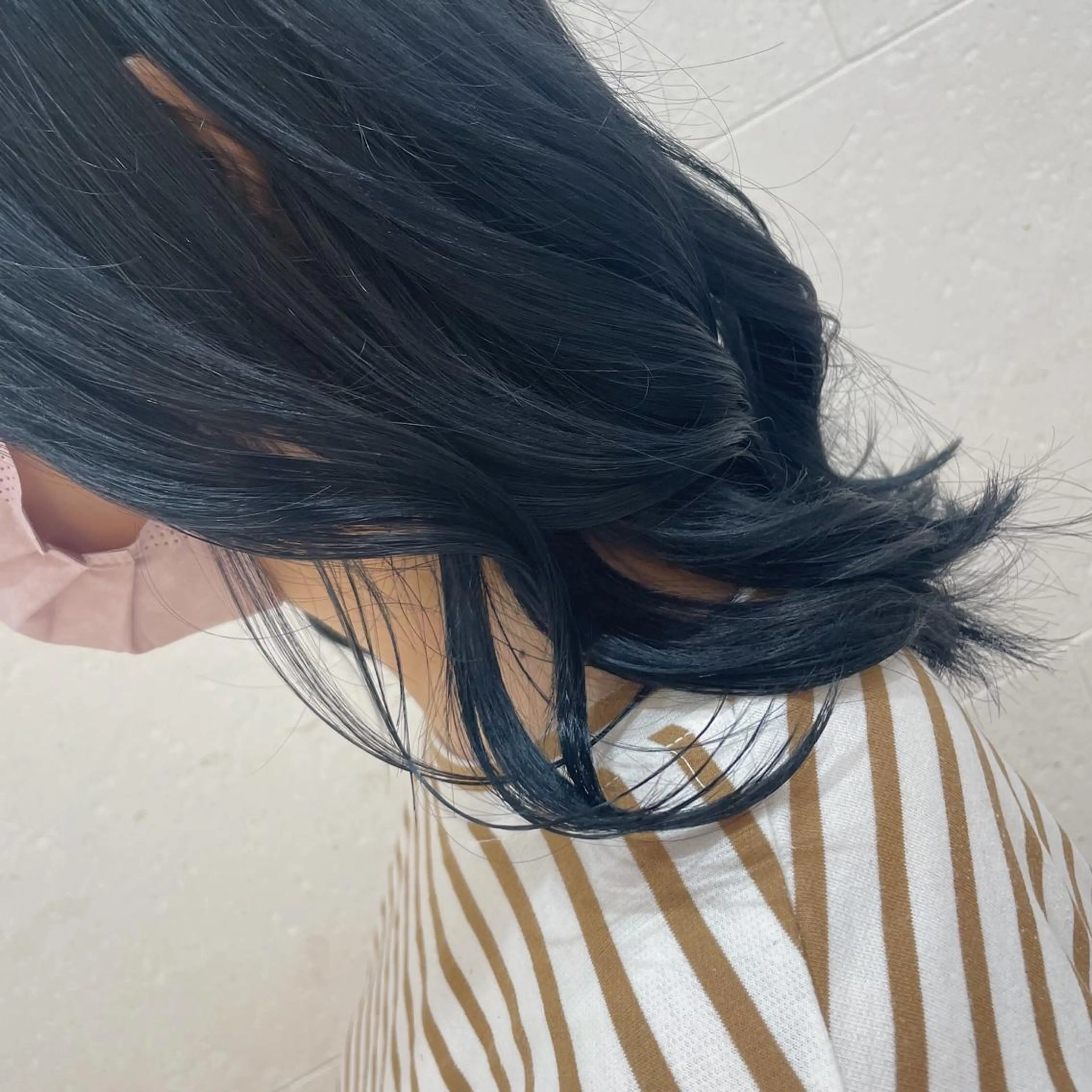 ミディアム 安田 柚月のヘアスタイル