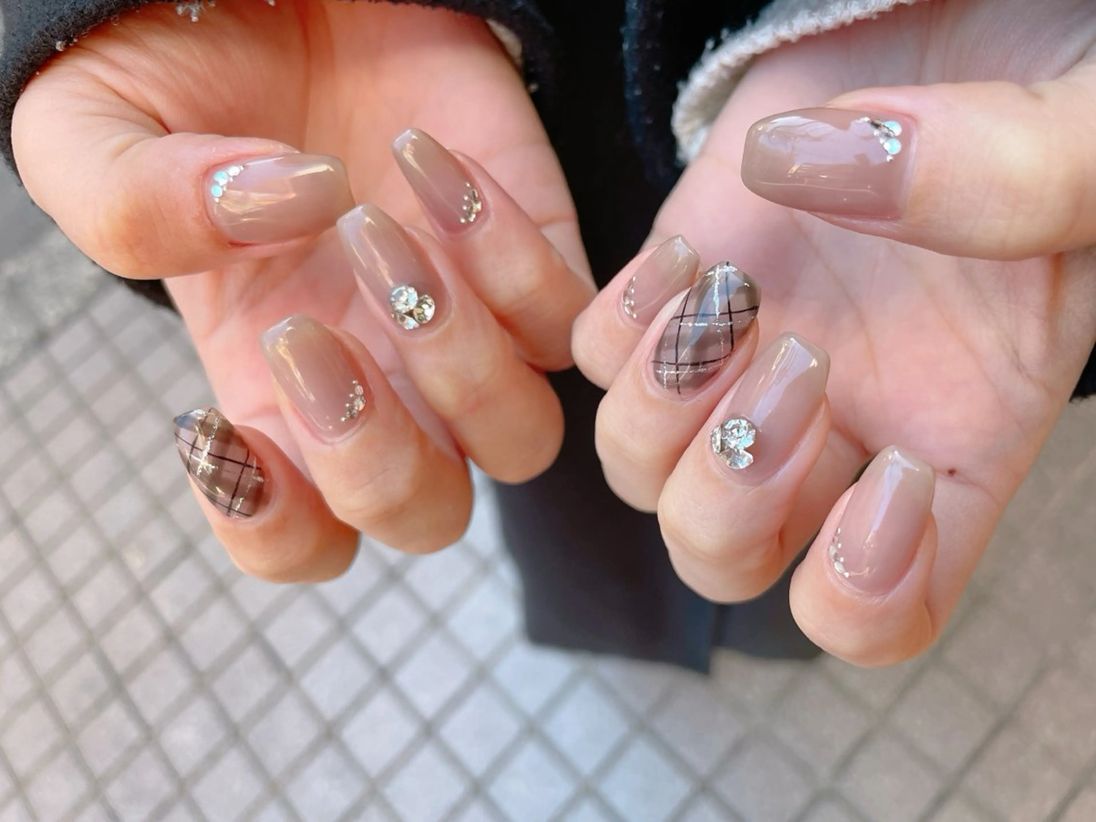 ネイル ジェルネイル ニュアンスネイル パラジェル nailroom OHANA🌴のネイルデザイン