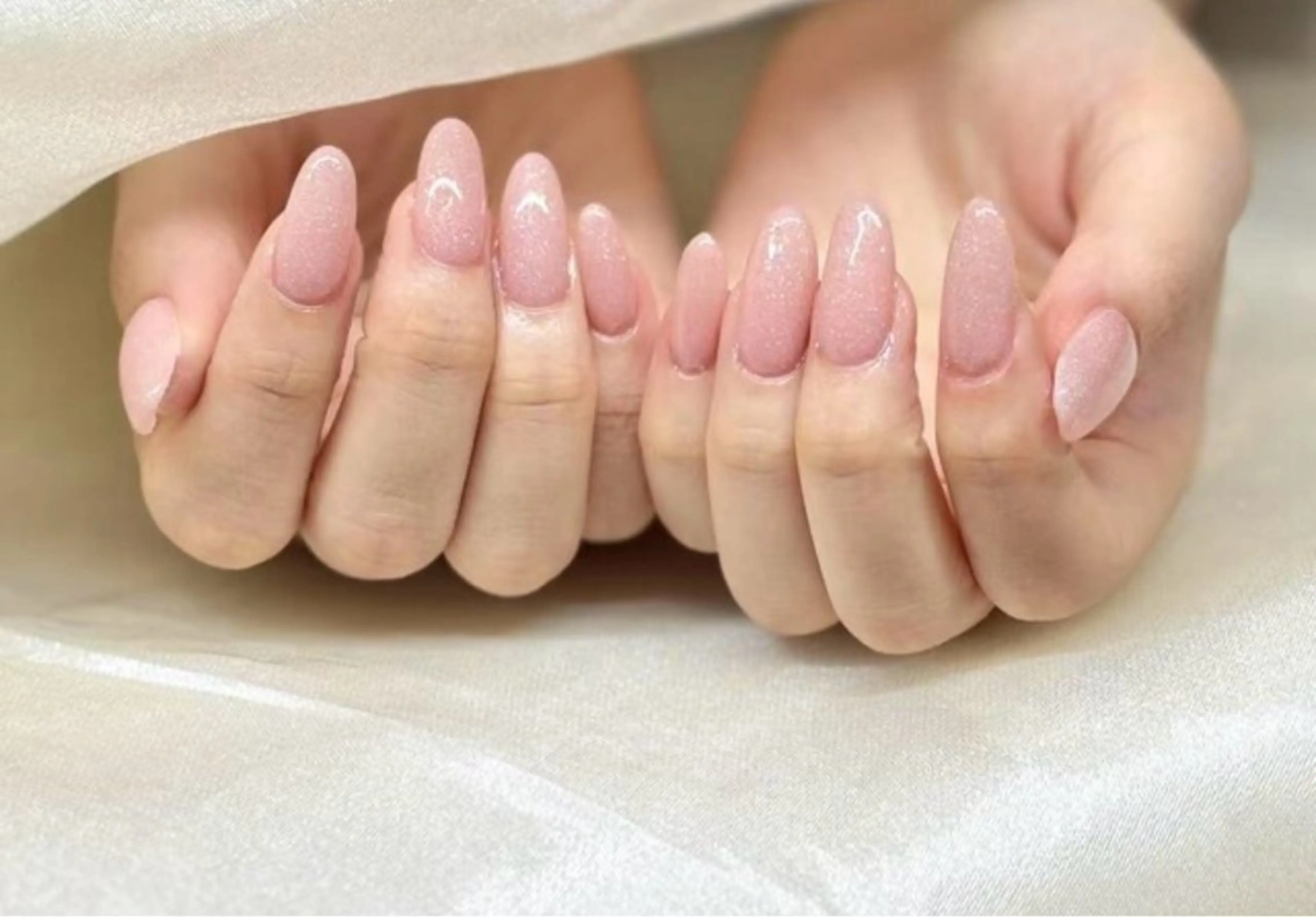 ネイル ハンドネイル CHERIR Emiのネイルデザイン