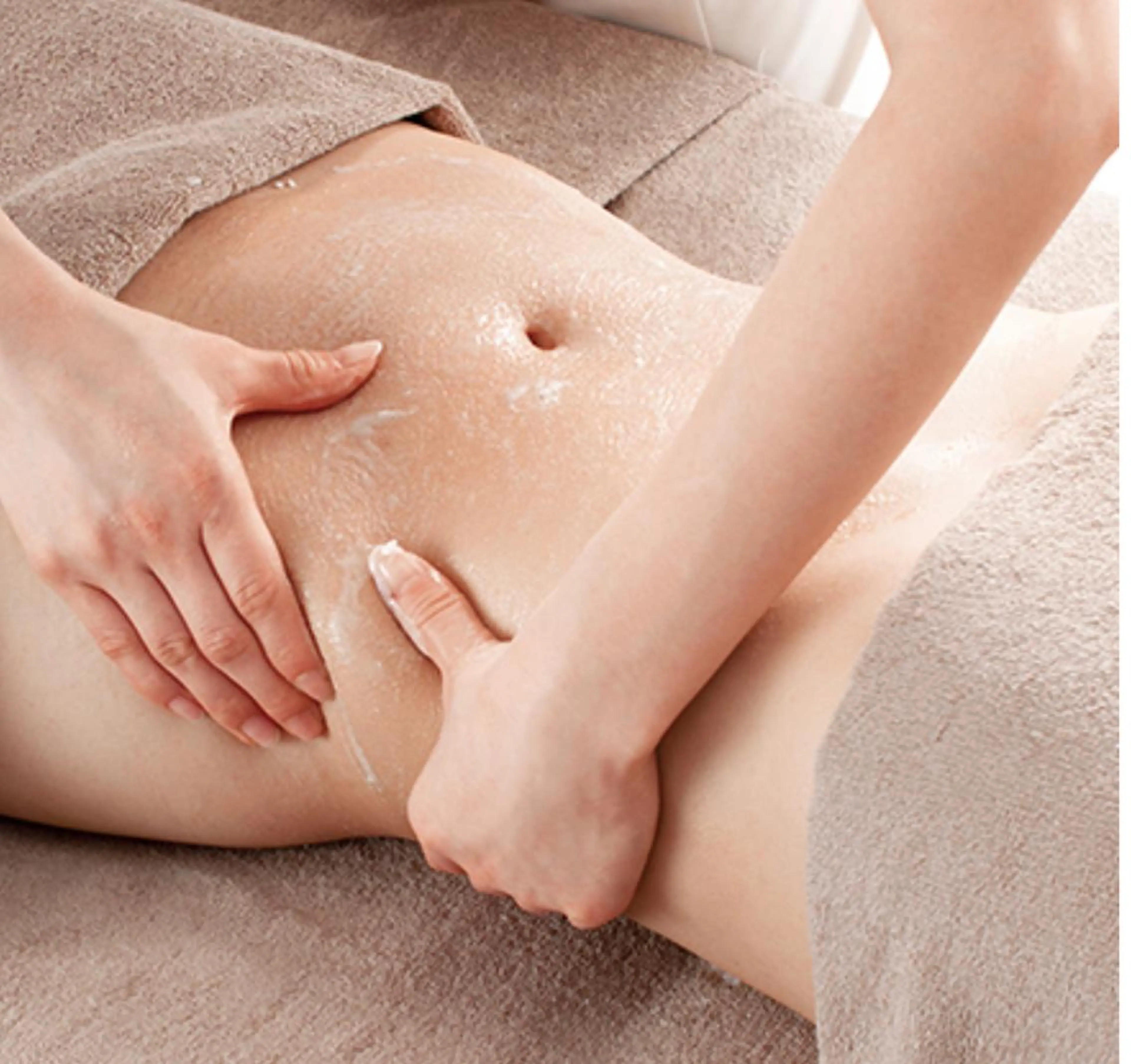 ショート カラー パーマ ヘアアレンジ メンズ キッズ ネイル マツエク・マツパ 🪽眉サロンジェミニ 🪽新大阪の眉毛・アイブロウイメージ